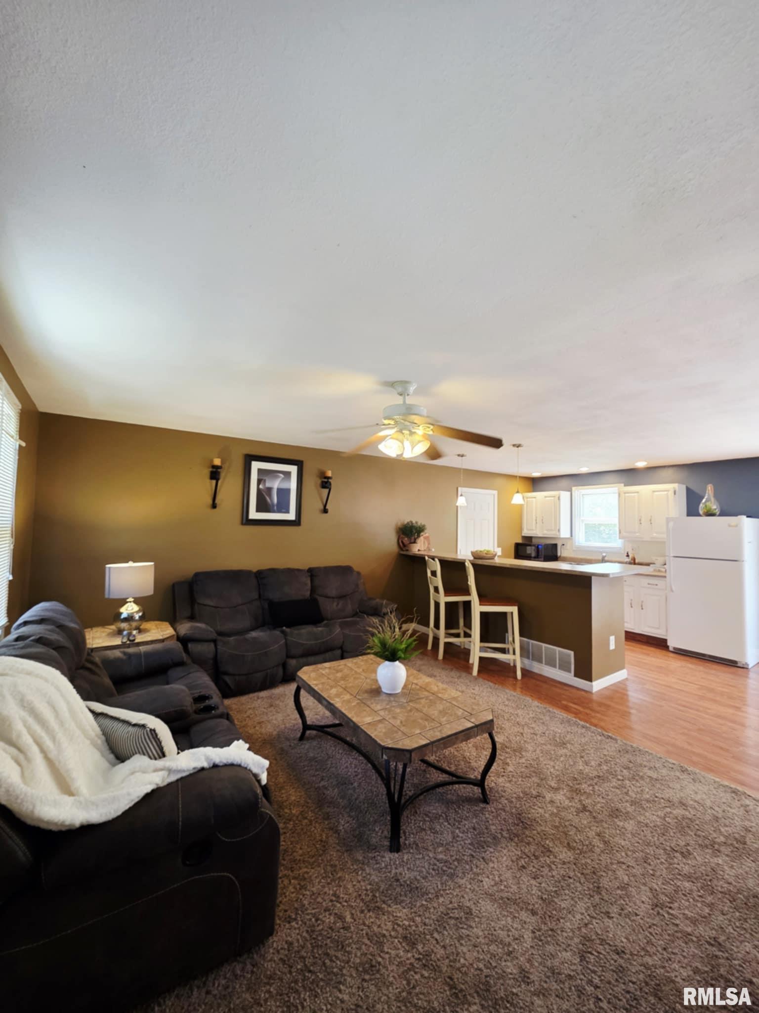 514 W Washington Street, Mendon, Illinois image 8
