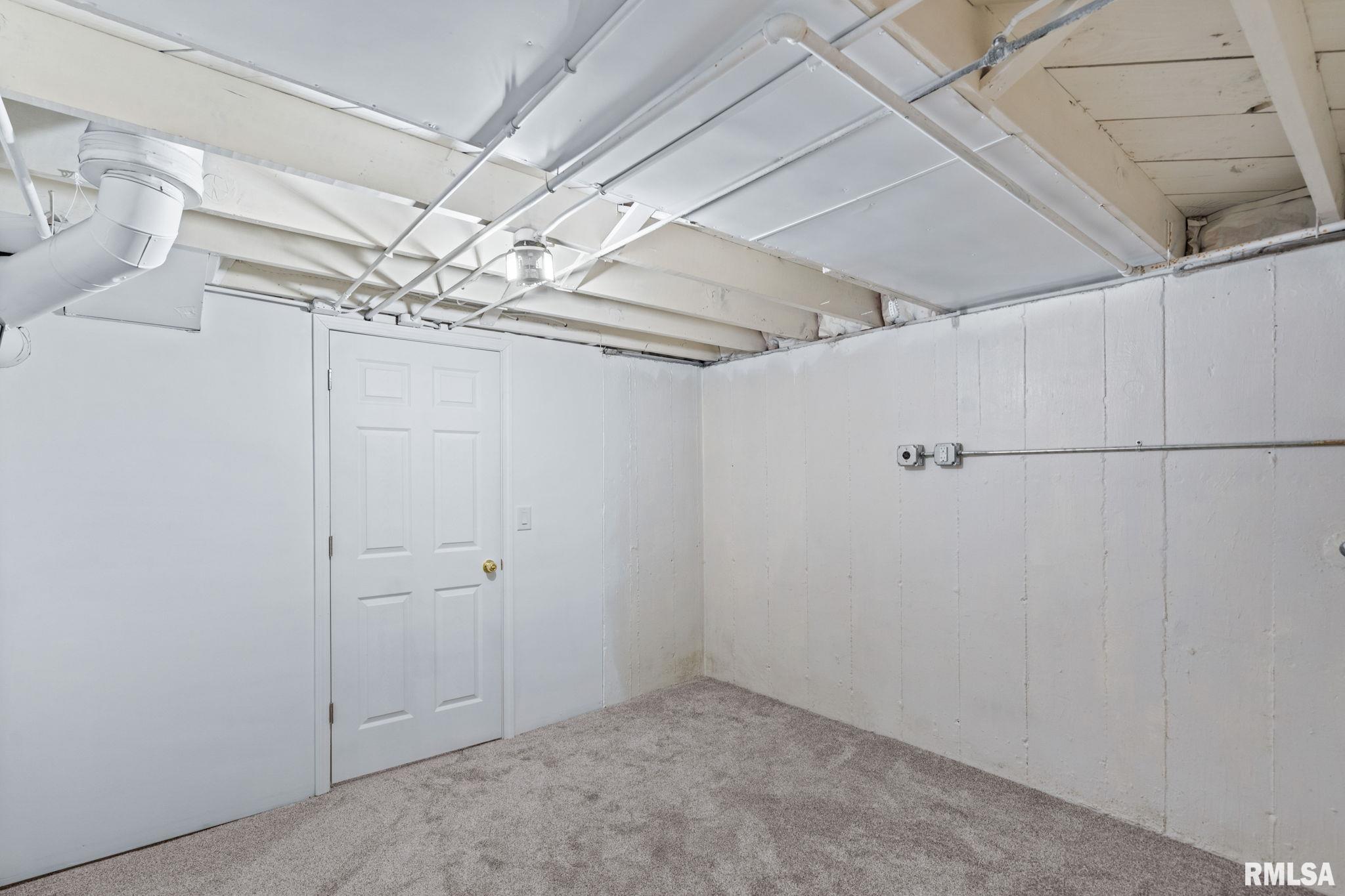 2108 E Lombard Street, Davenport, Iowa image 23