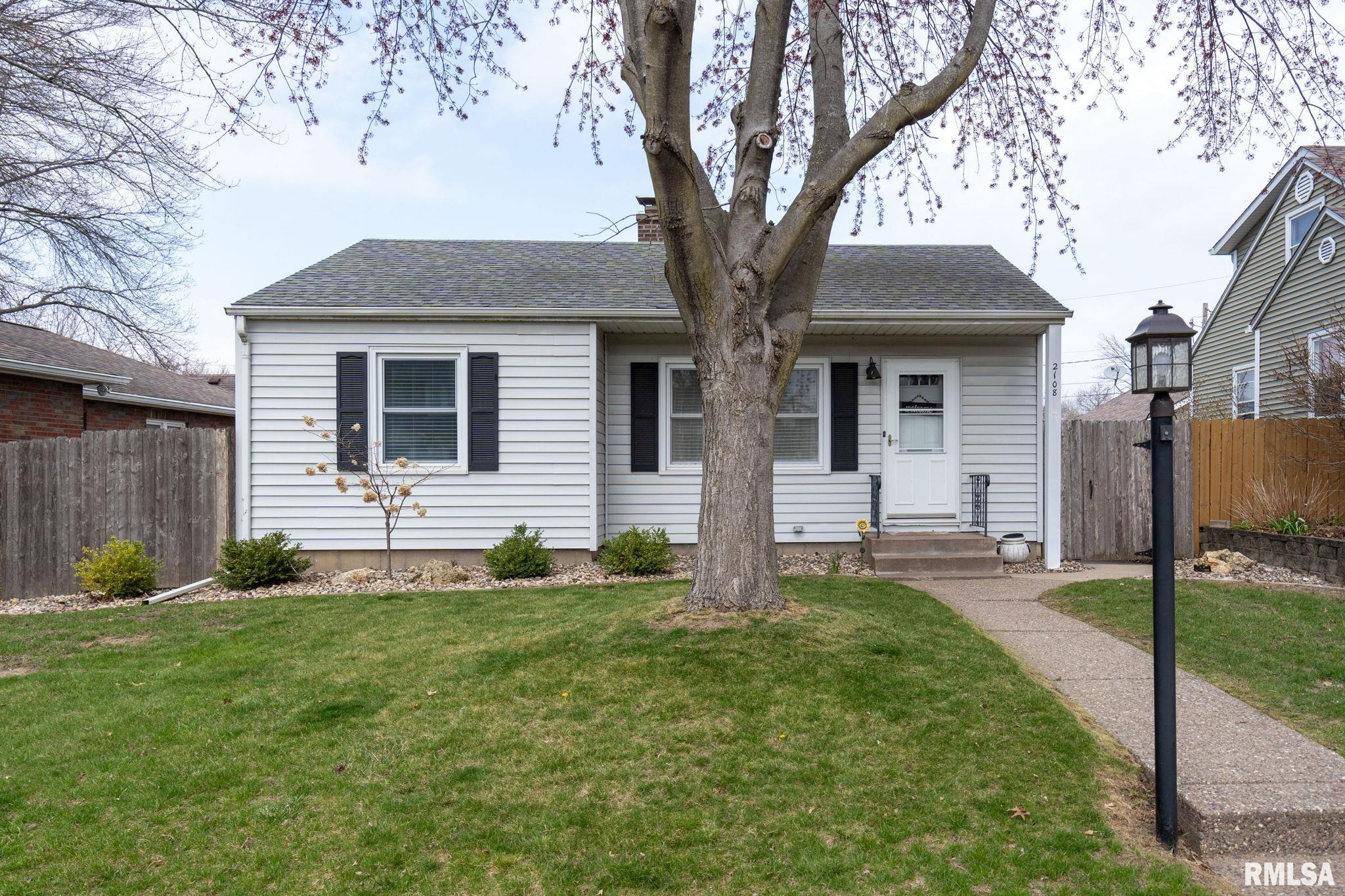 2108 E Lombard Street, Davenport, Iowa image 1