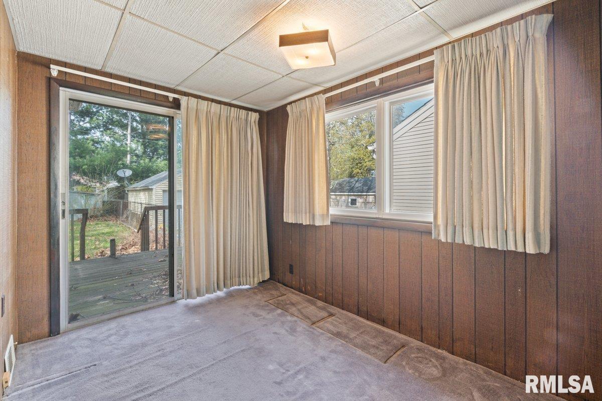3823 28th Avenue, Rock Island, Illinois image 18
