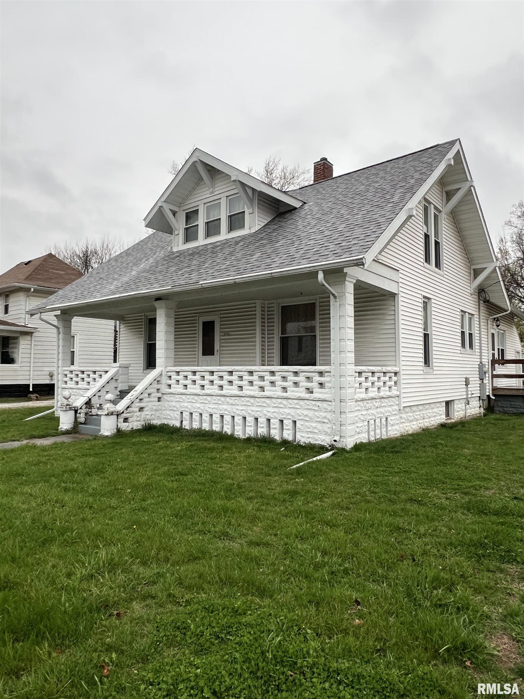 237 E Broadway Street, Astoria, Illinois image 8