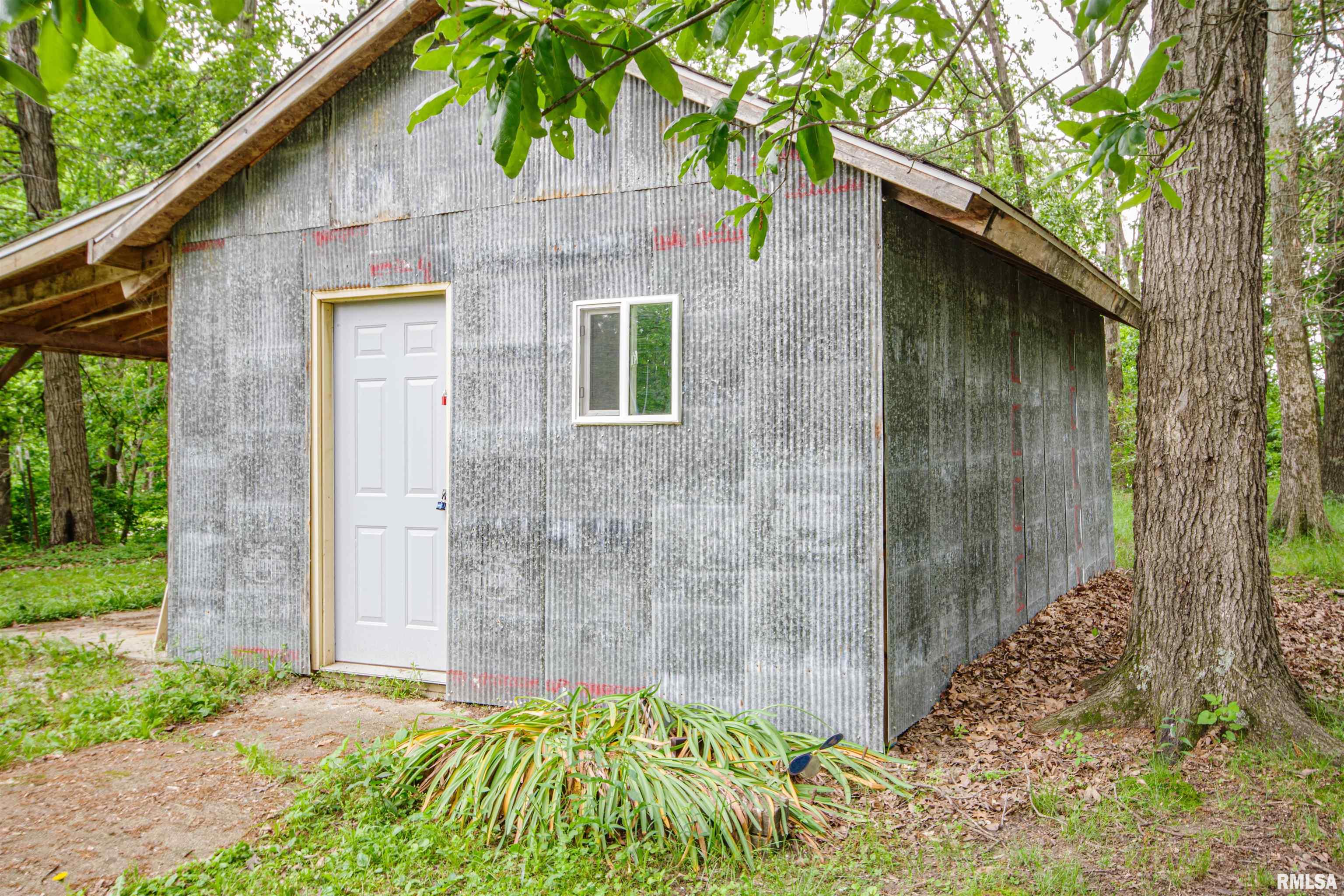 8328 Club Lane, Alma, Illinois image 16