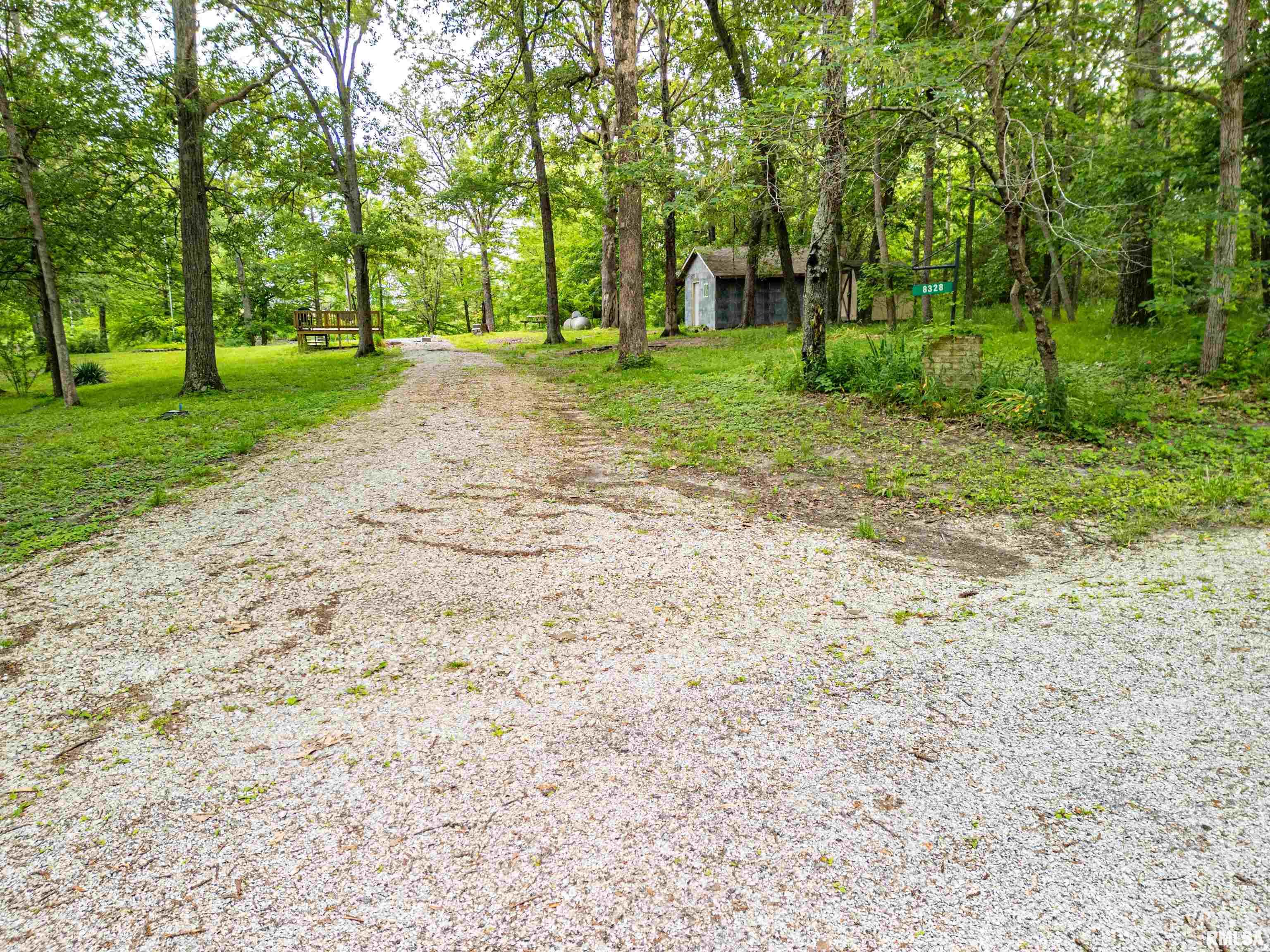 8328 Club Lane, Alma, Illinois image 23