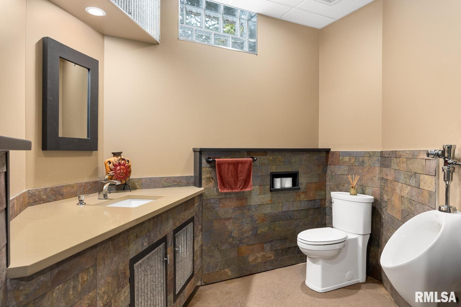 2263 Hollands Grove Road, Washington, Illinois image 49