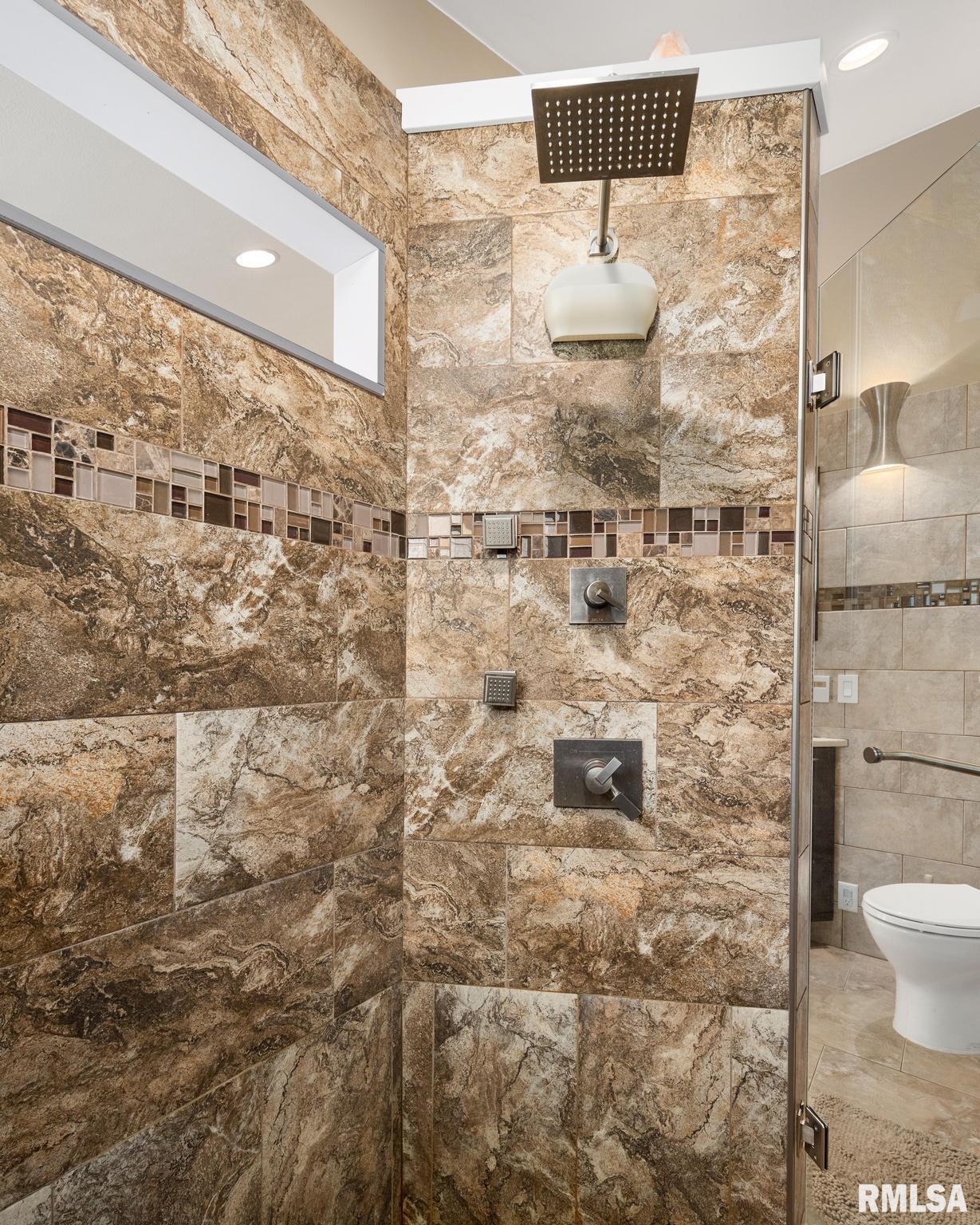 2263 Hollands Grove Road, Washington, Illinois image 34