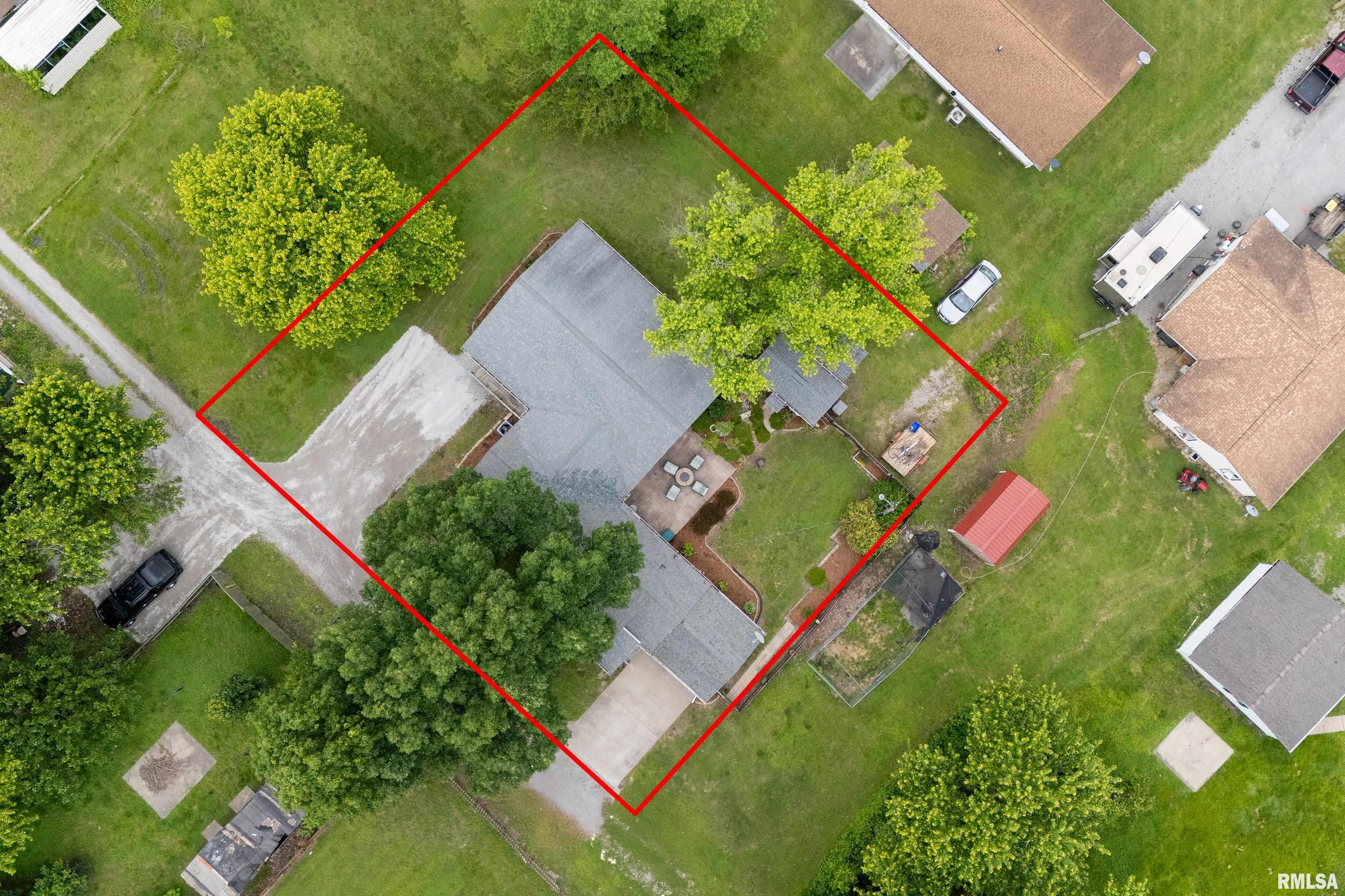 213 Texas Avenue, Carterville, Illinois image 41