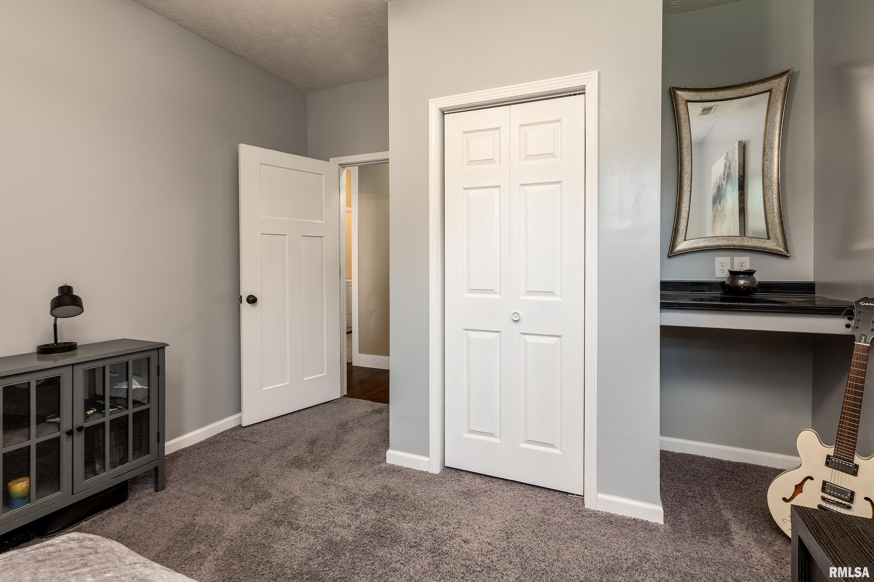 213 Texas Avenue, Carterville, Illinois image 33