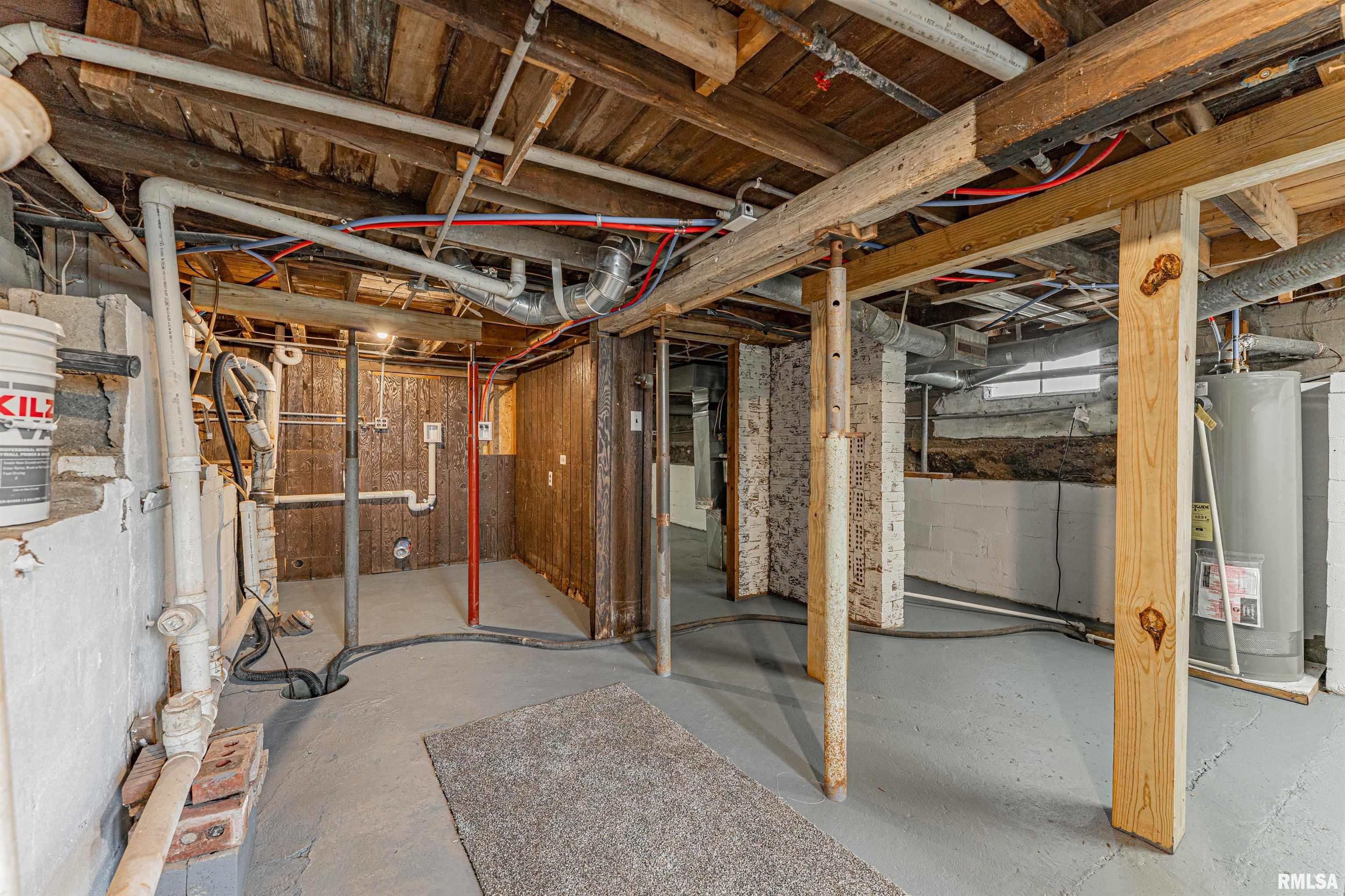 415 N Adams Street, Lincoln, Illinois image 21