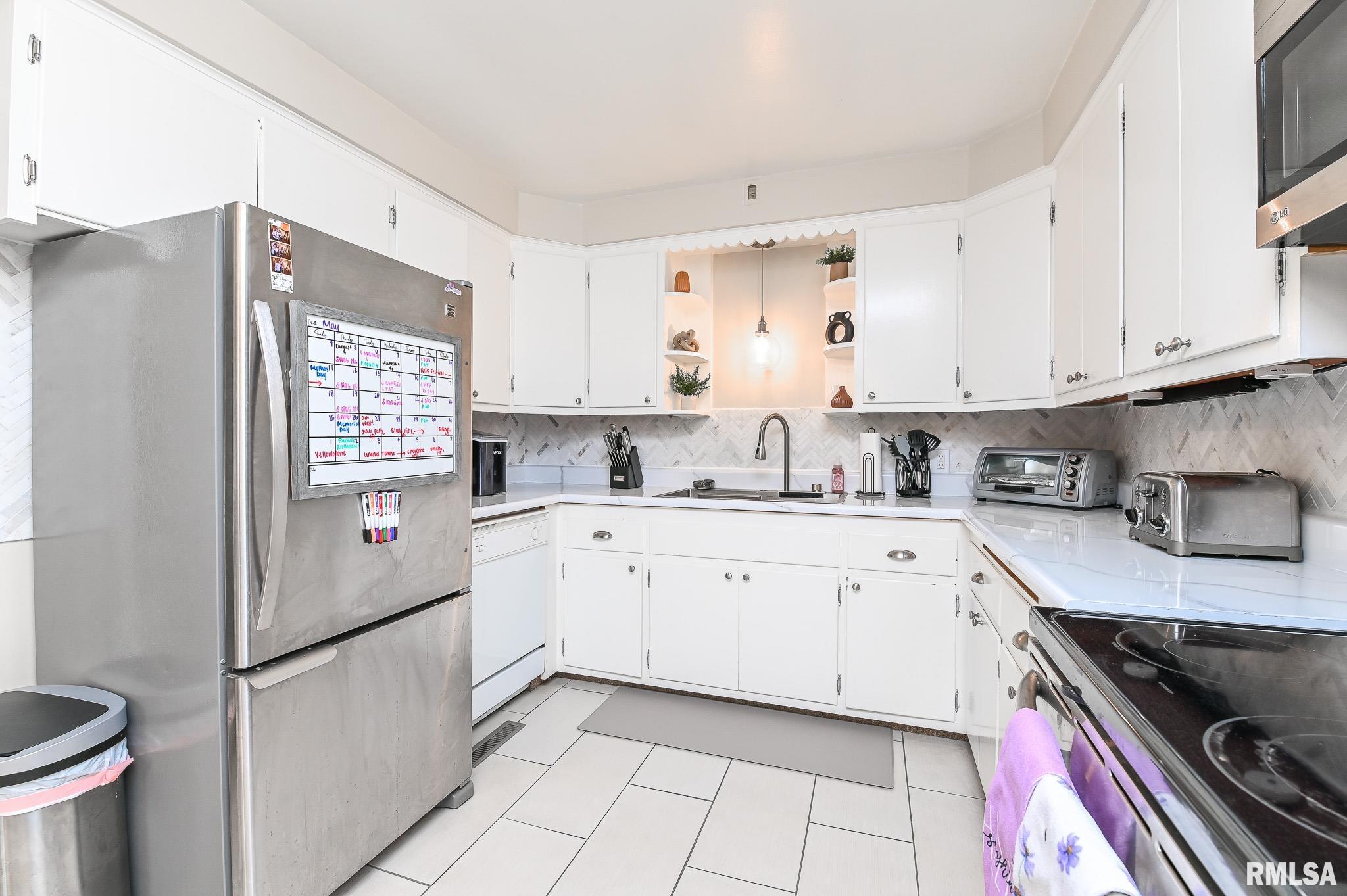 606 W Ridgemont Road, Peoria, Illinois image 31