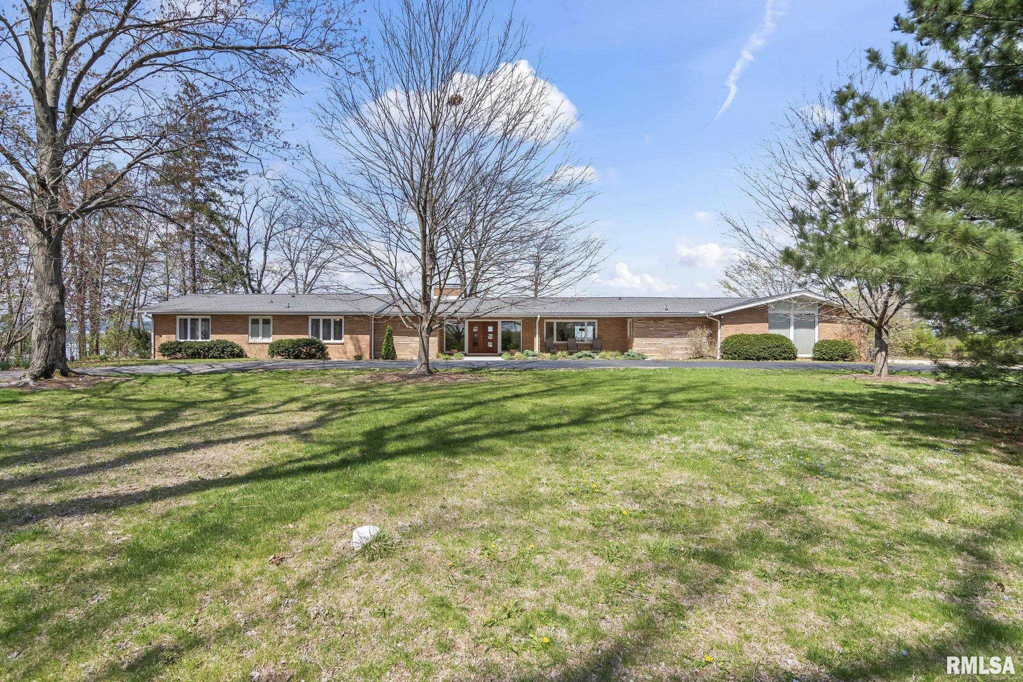 1515 E Lake Shore Drive, Springfield, Illinois image 3
