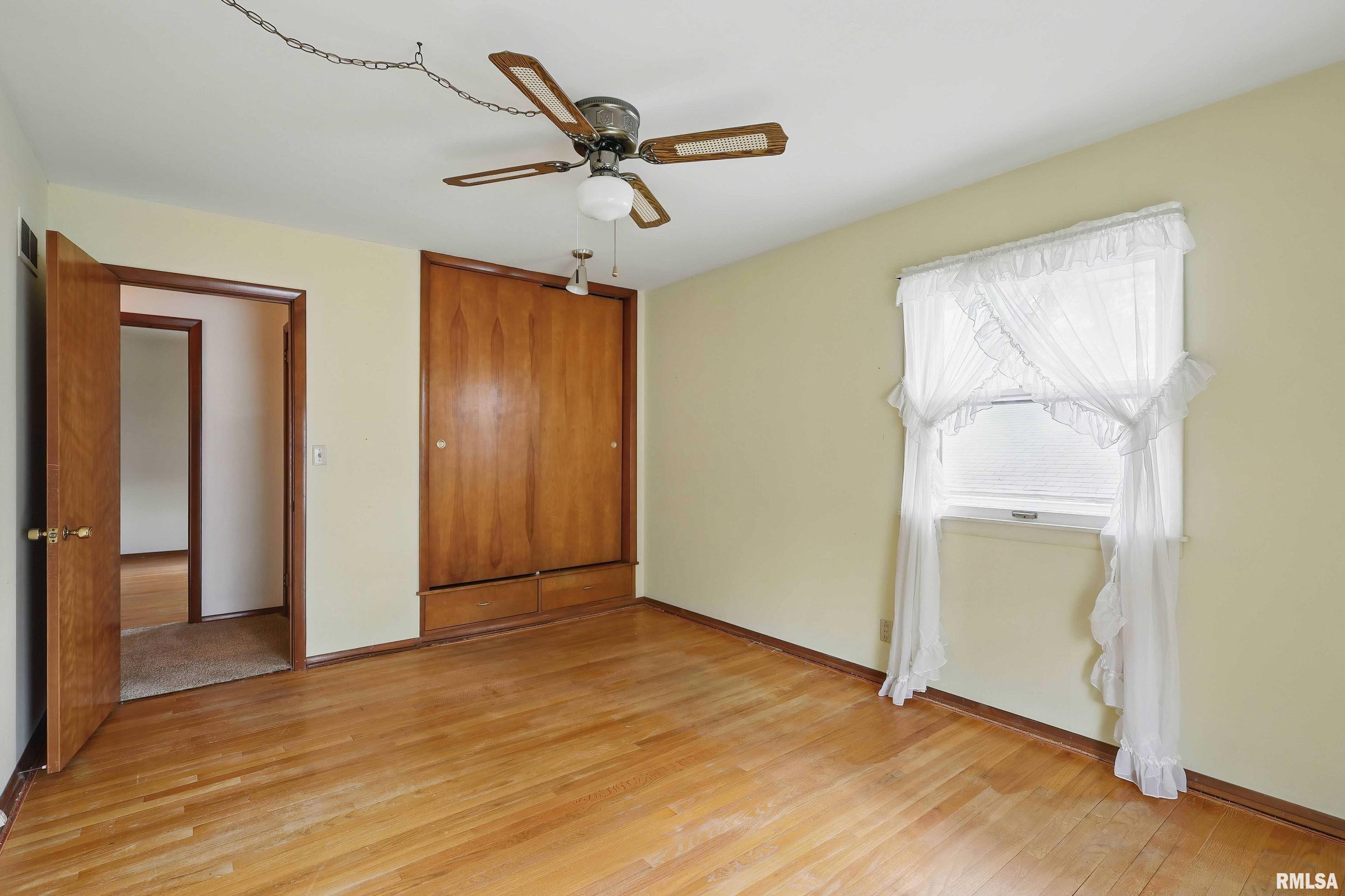 2645 Fillmore Lane, Davenport, Iowa image 22