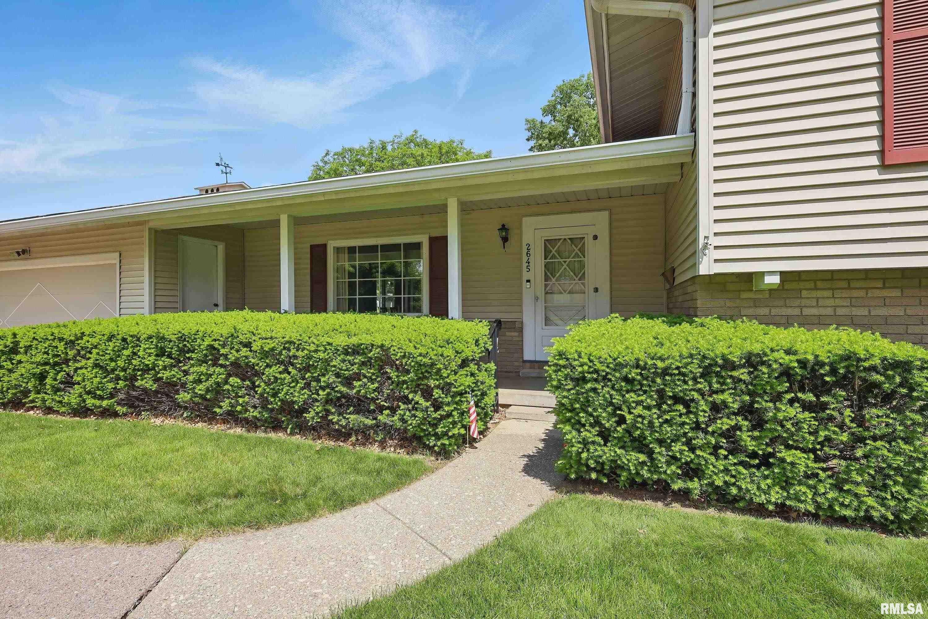 2645 Fillmore Lane, Davenport, Iowa image 4