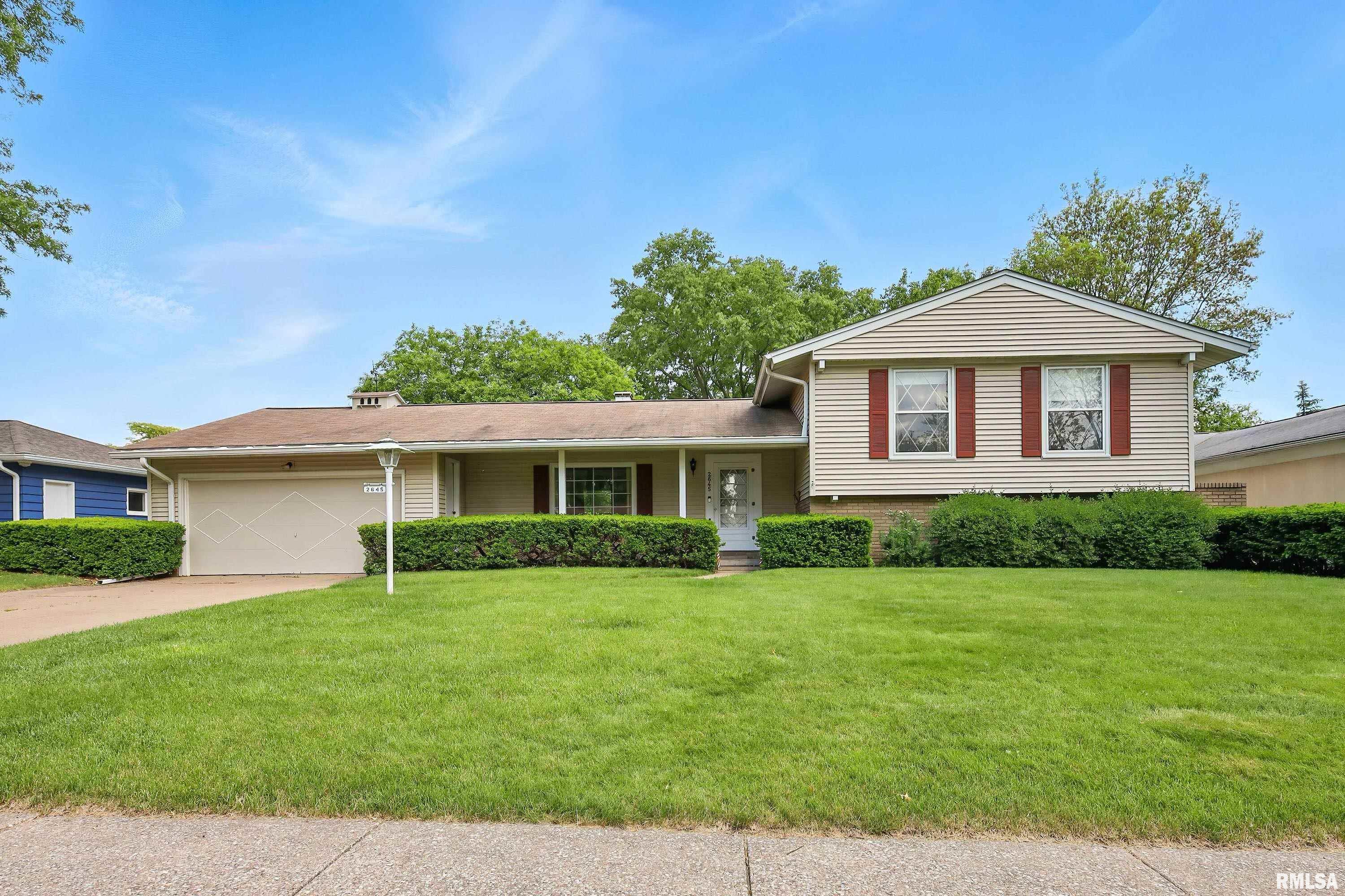 2645 Fillmore Lane, Davenport, Iowa image 3