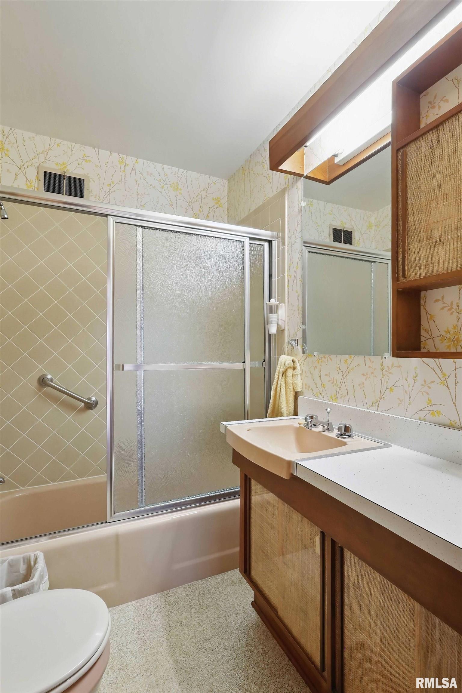 2645 Fillmore Lane, Davenport, Iowa image 18