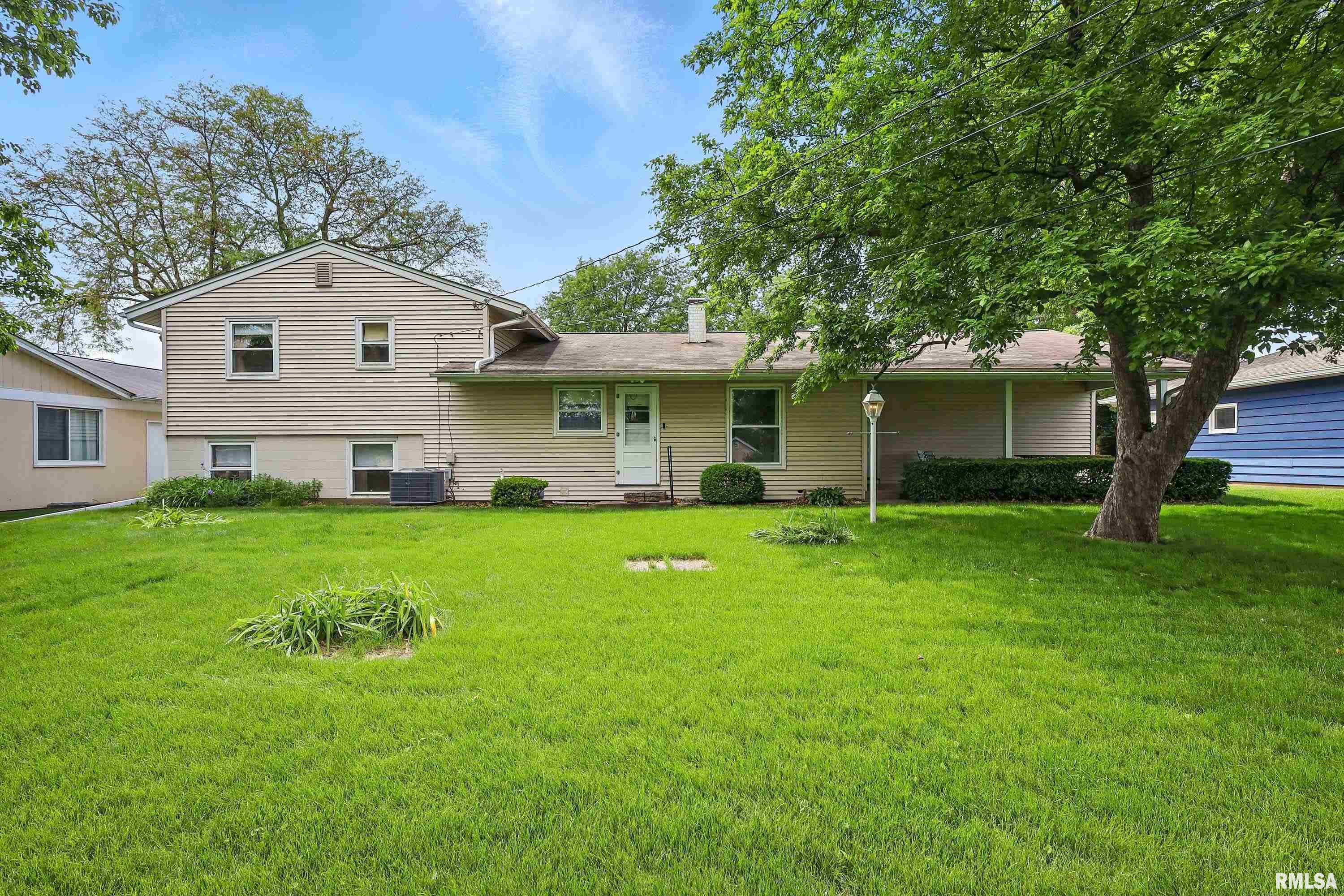 2645 Fillmore Lane, Davenport, Iowa image 37