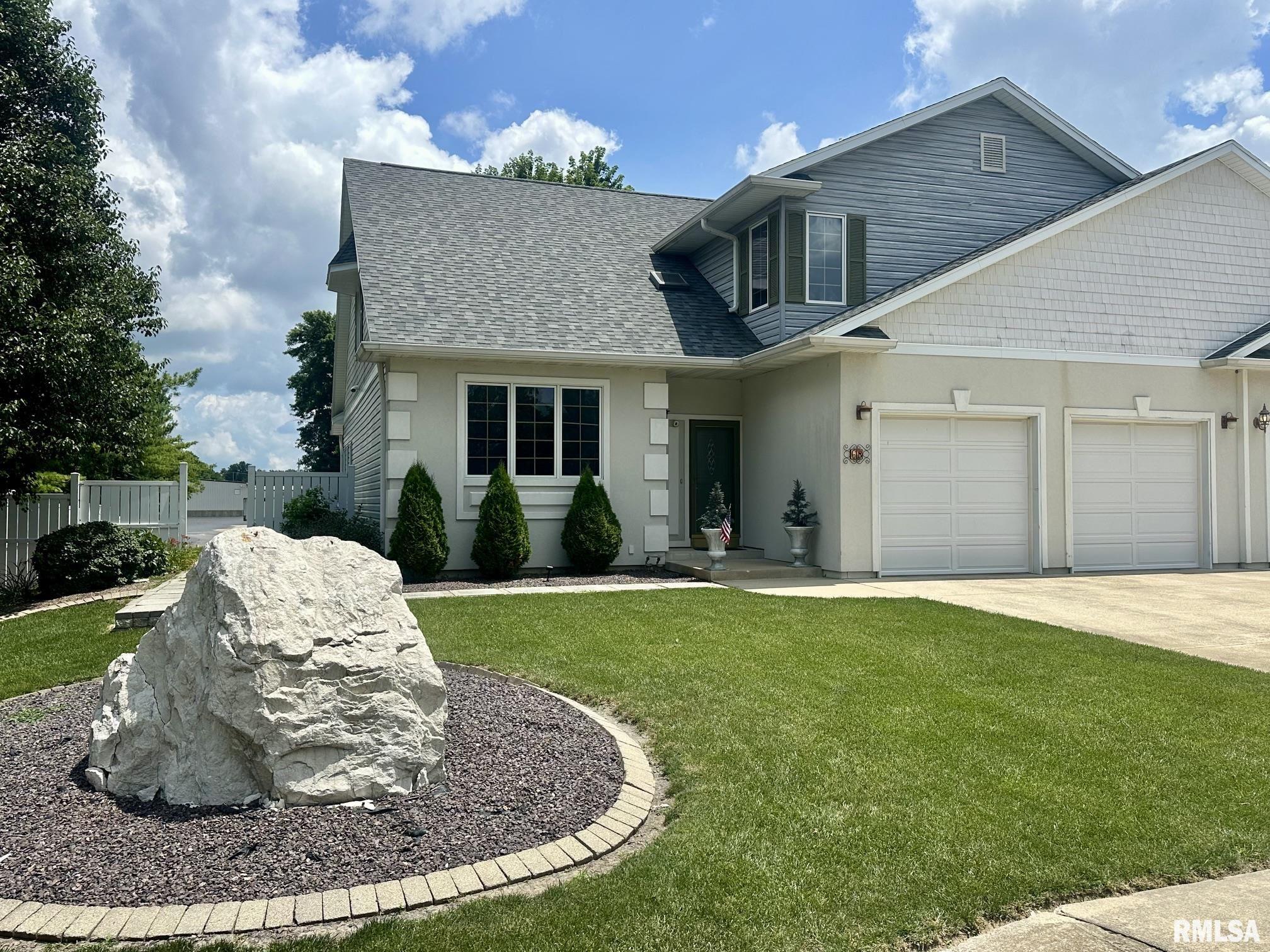 Photo 1 of 42 — 6B Wadsworth Drive, Jacksonville, IL 62650