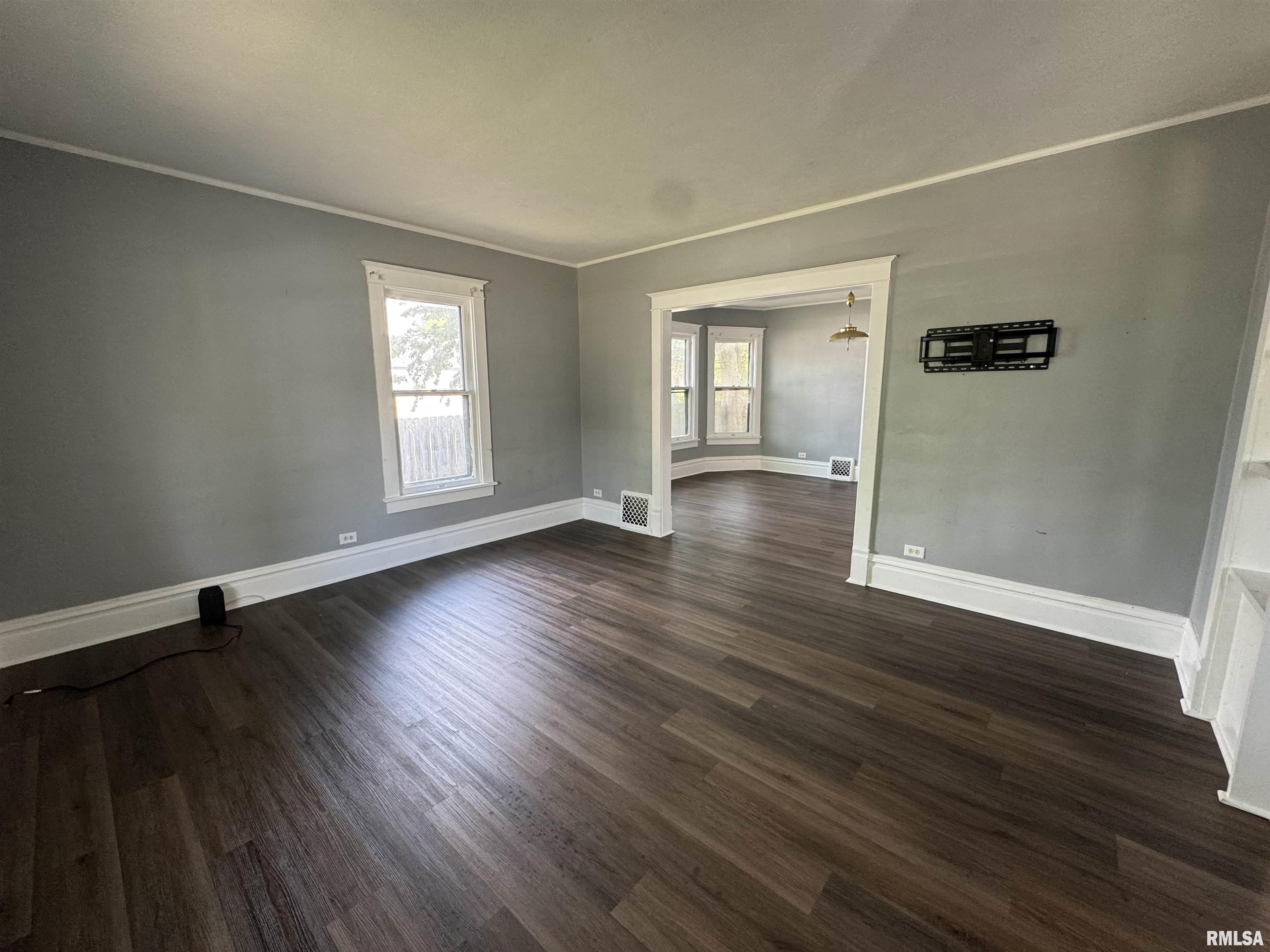 1916 W Clarke Avenue, West Peoria, Illinois image 5