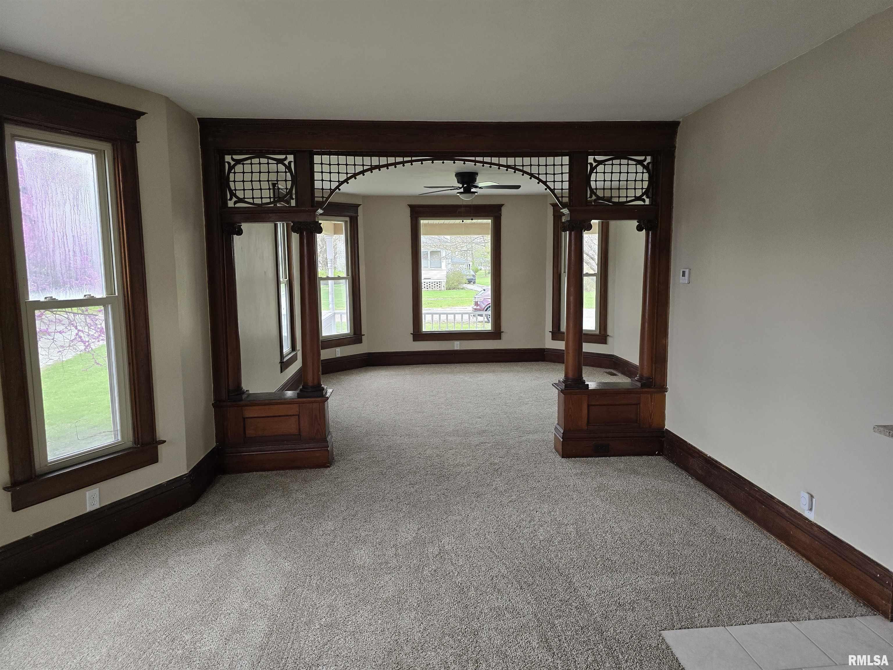 245 Cherry Street, Carthage, Illinois image 5