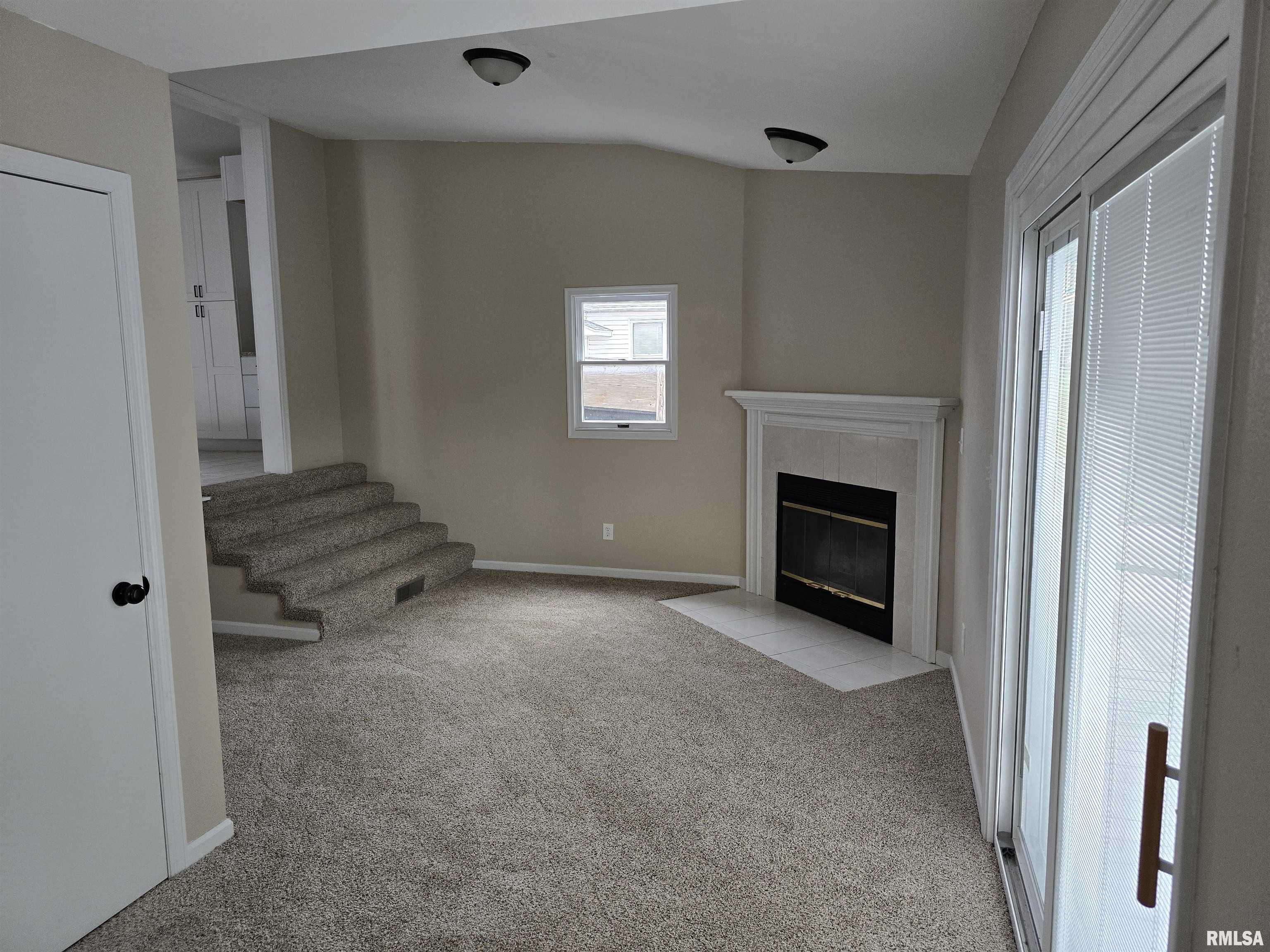 245 Cherry Street, Carthage, Illinois image 13