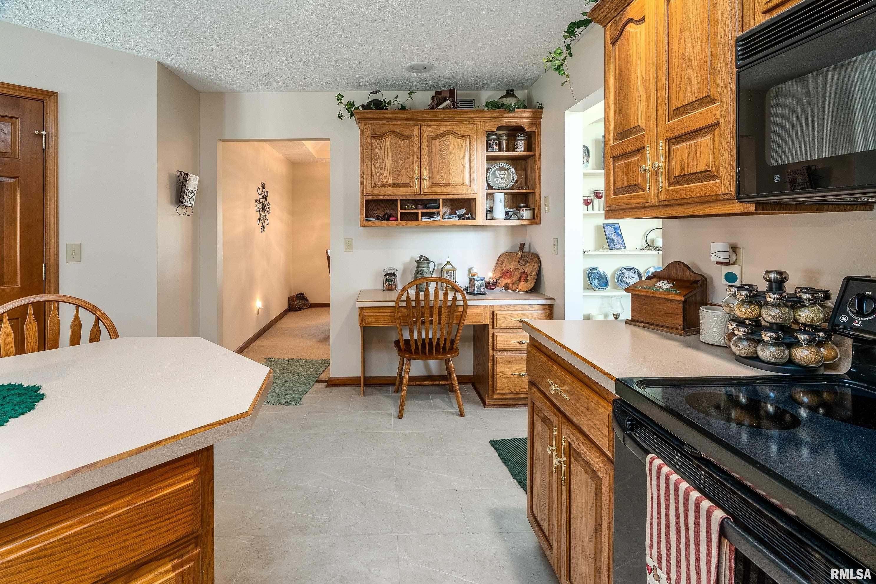 806 Twin Lakes Lane, Pinckneyville, Illinois image 16