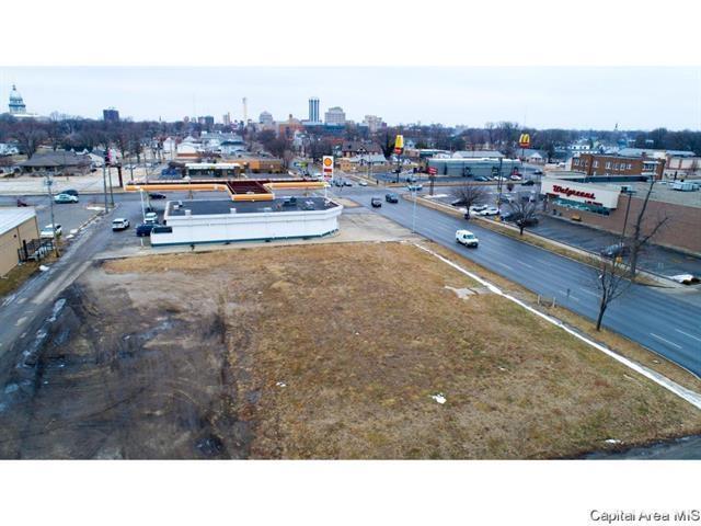 Photo 1 of 1 — 1325 S 5TH Street, Springfield, IL 62703