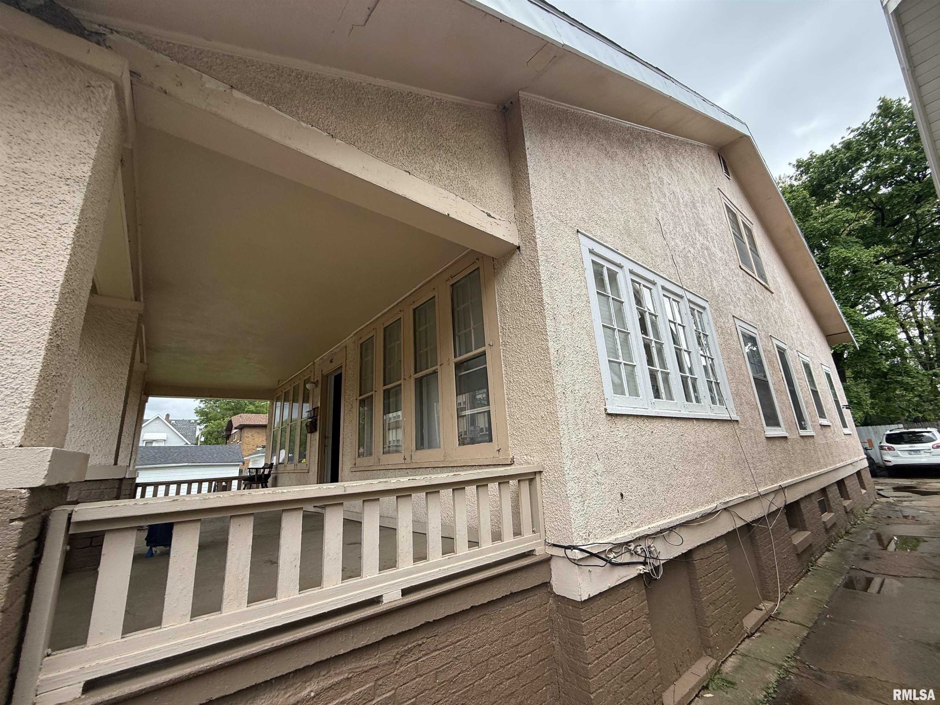 814 W Columbia Terrace, Peoria, Illinois image 8