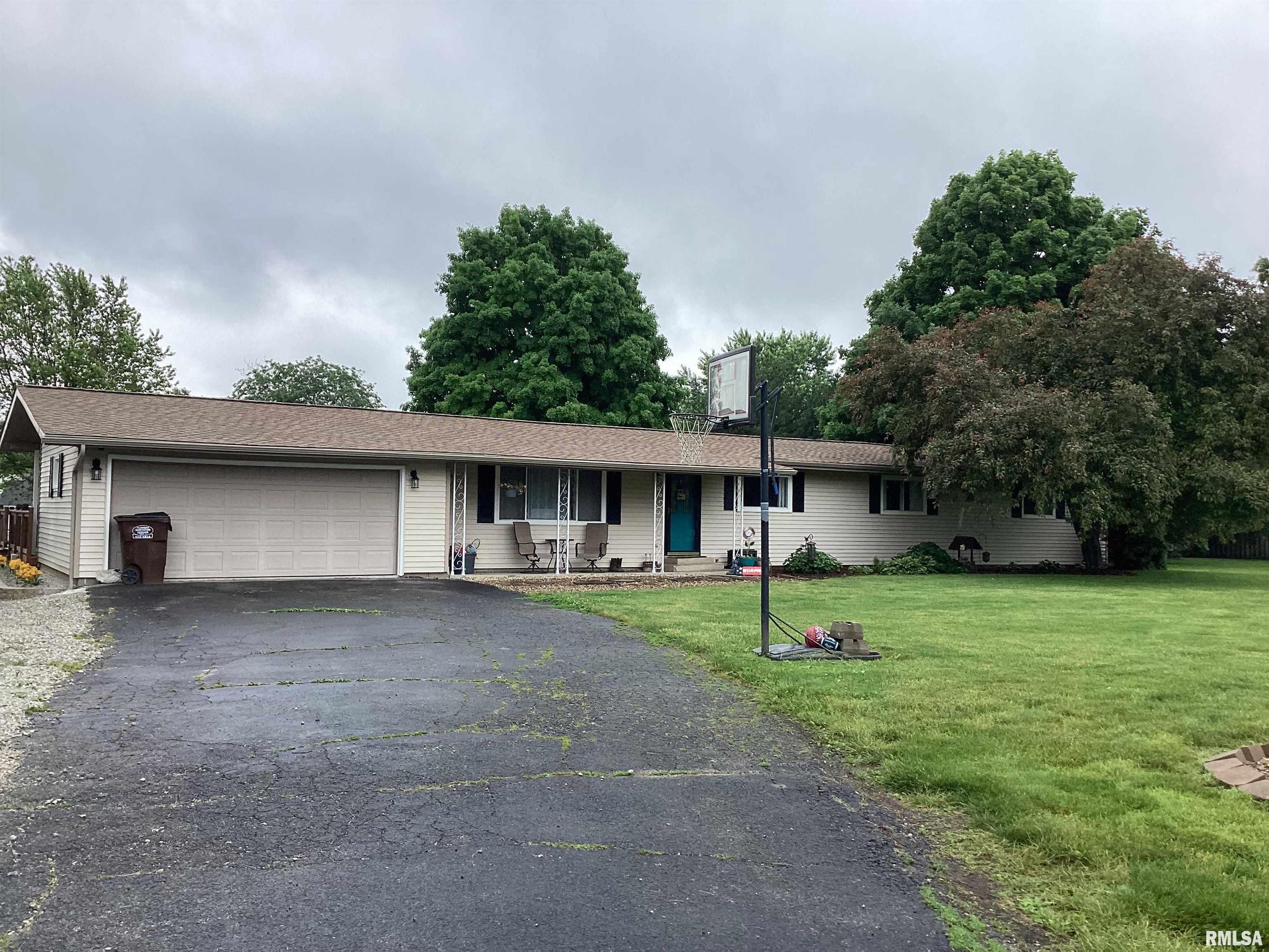 54 Sugar Creek Hill, Auburn, Illinois image 1