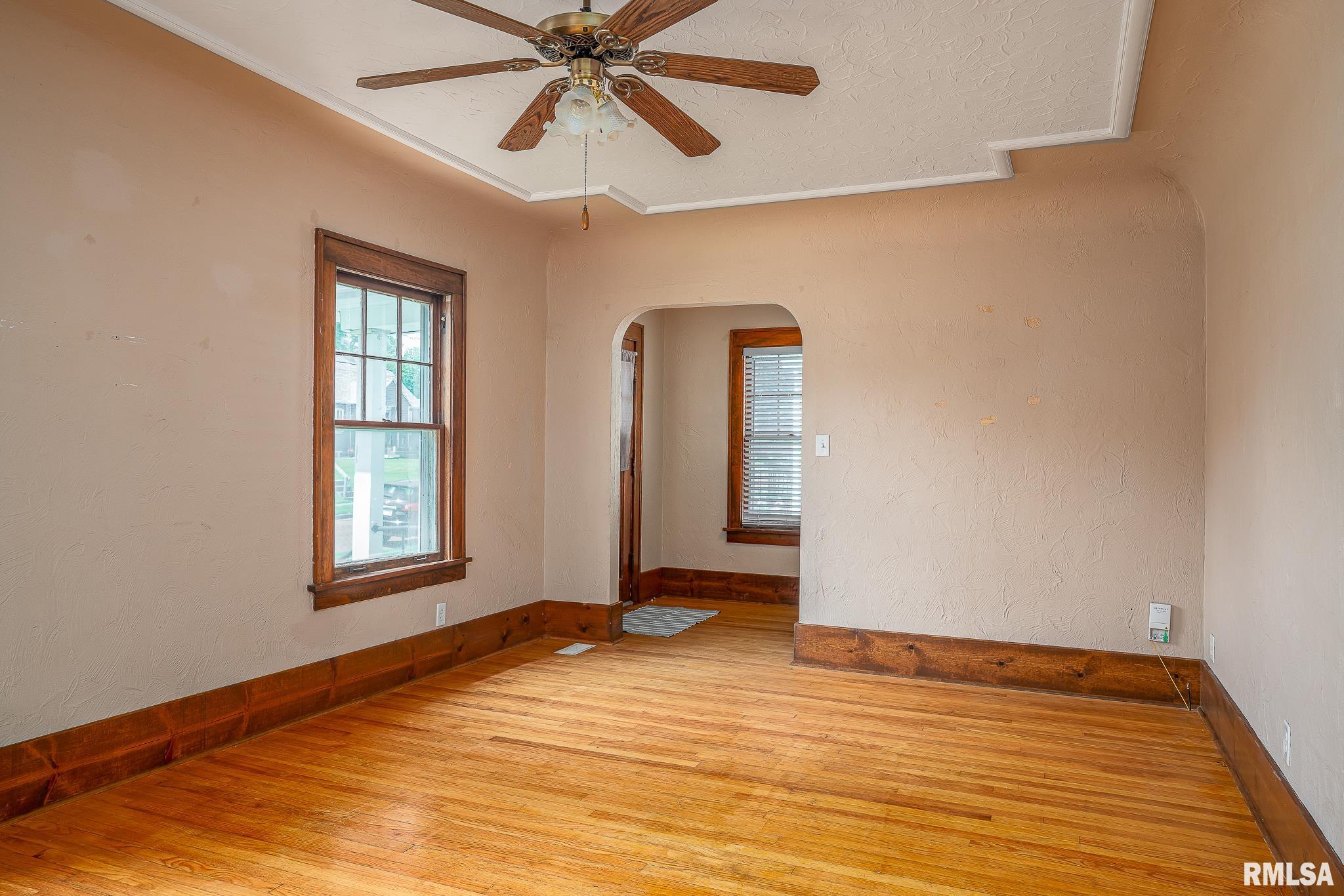 342 W 30th Street, Davenport, Iowa image 7