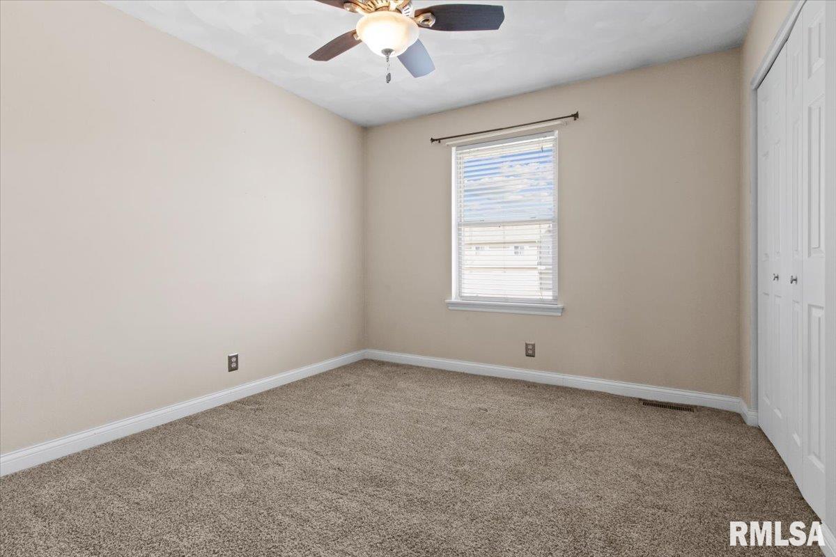 128 High Oak Drive, East Peoria, Illinois image 19