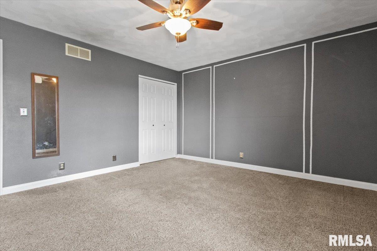 128 High Oak Drive, East Peoria, Illinois image 14