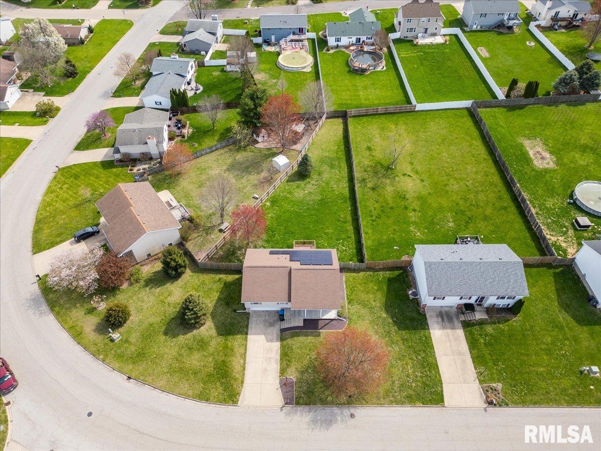 128 High Oak Drive, East Peoria, Illinois image 37