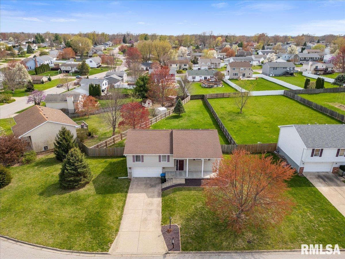 128 High Oak Drive, East Peoria, Illinois image 32