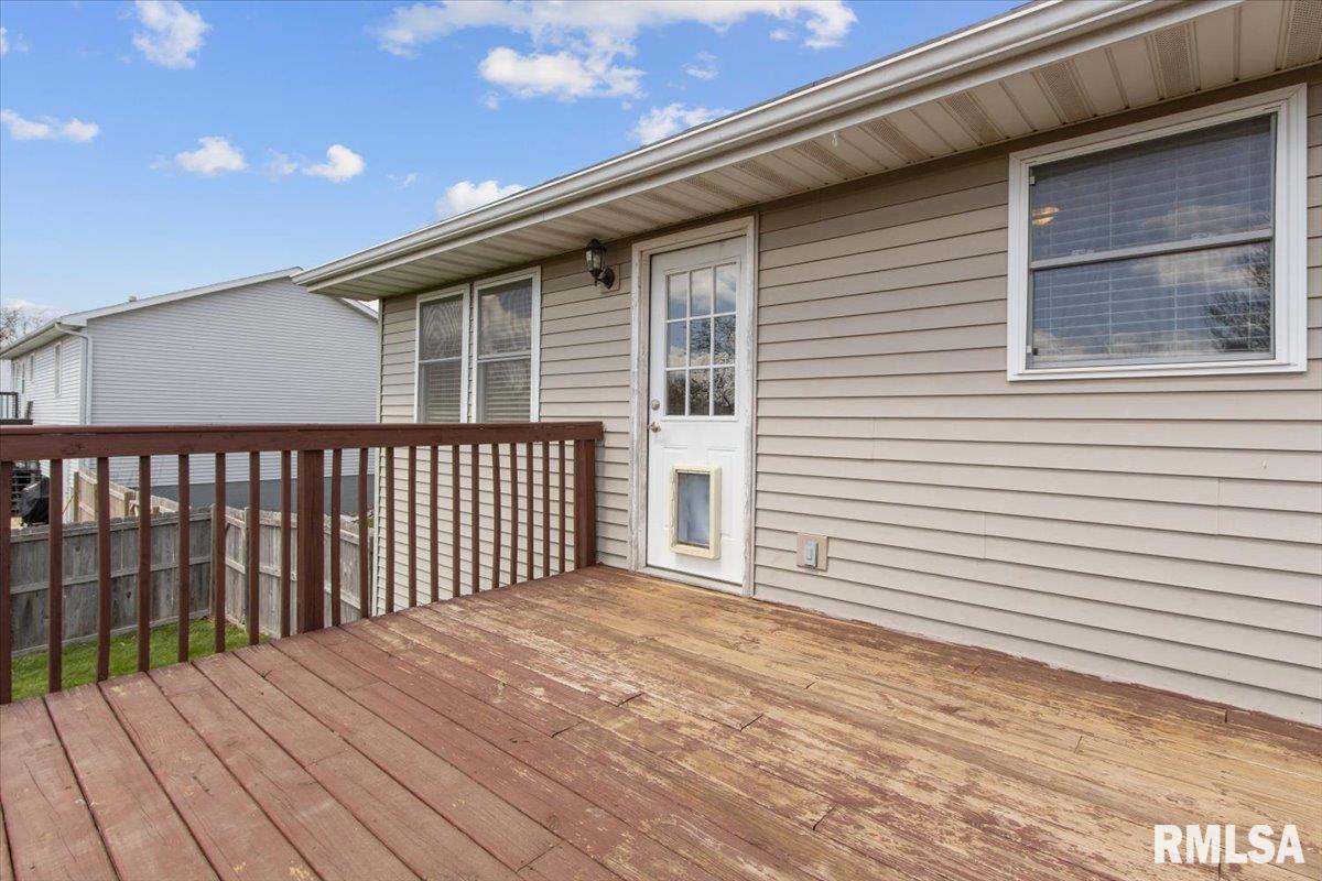 128 High Oak Drive, East Peoria, Illinois image 27