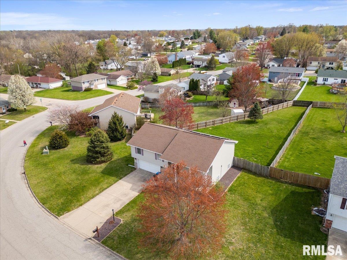128 High Oak Drive, East Peoria, Illinois image 34
