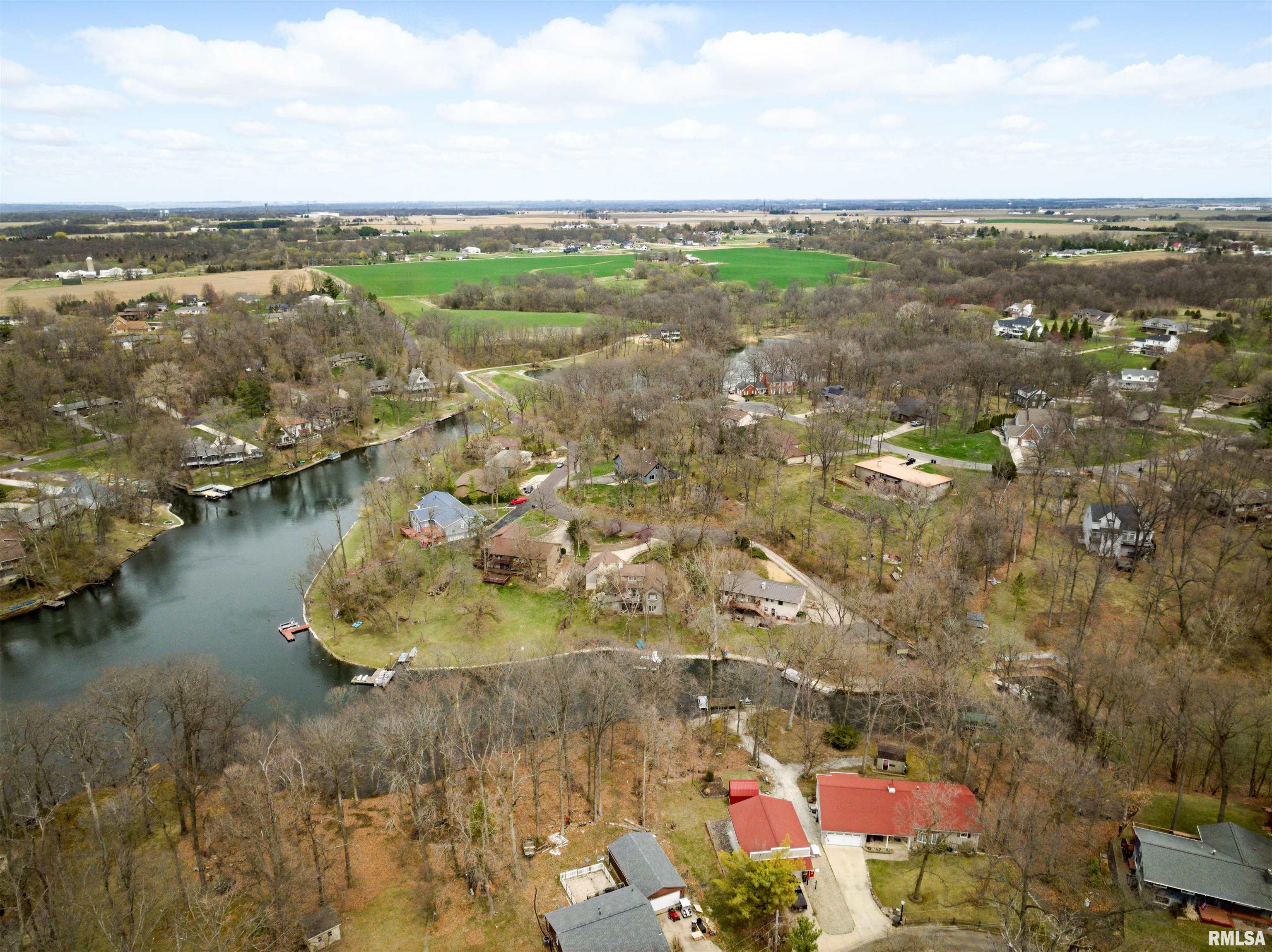 10 Locust Grove Court, Groveland, Illinois image 8
