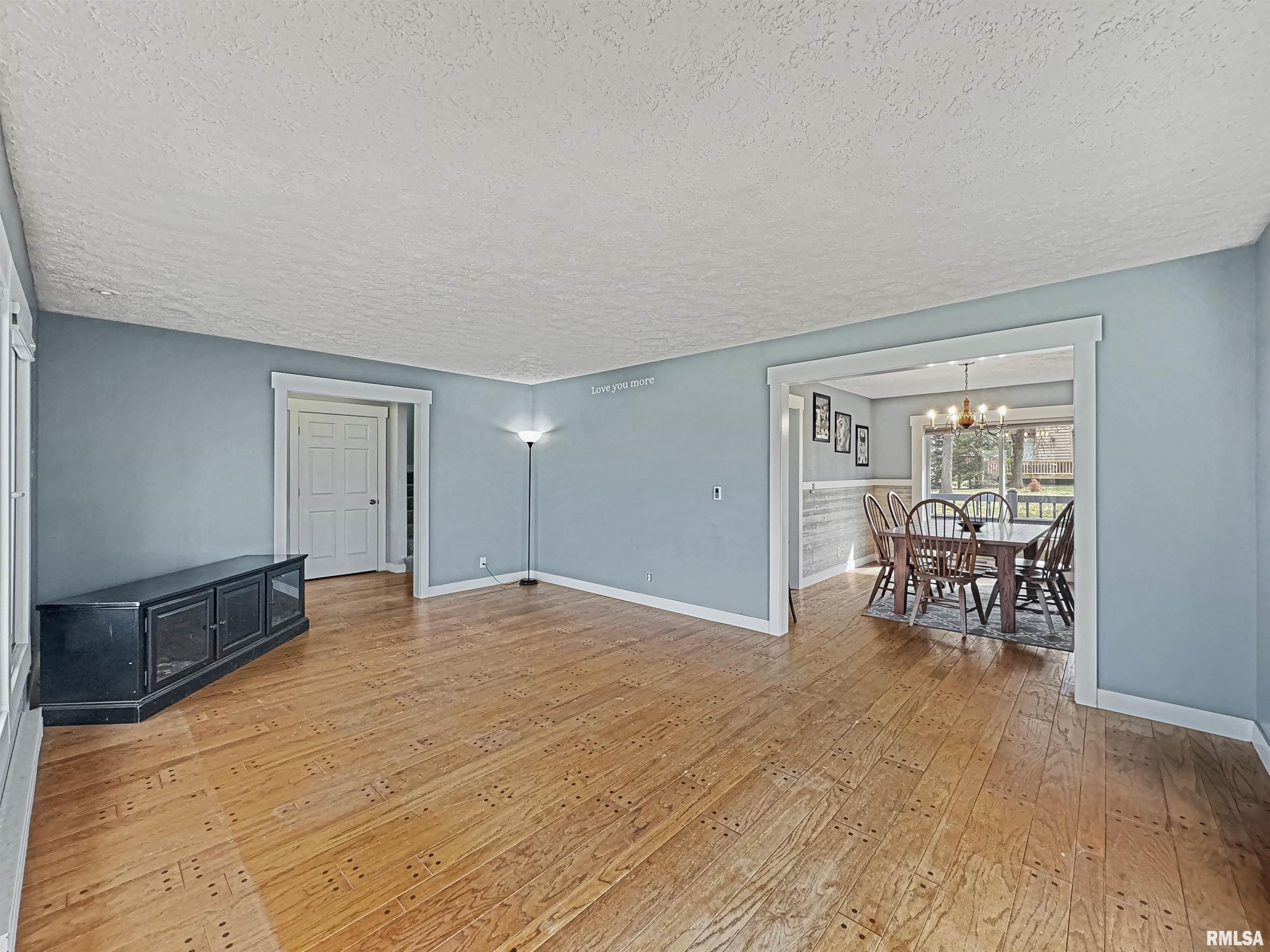 10 Locust Grove Court, Groveland, Illinois image 17
