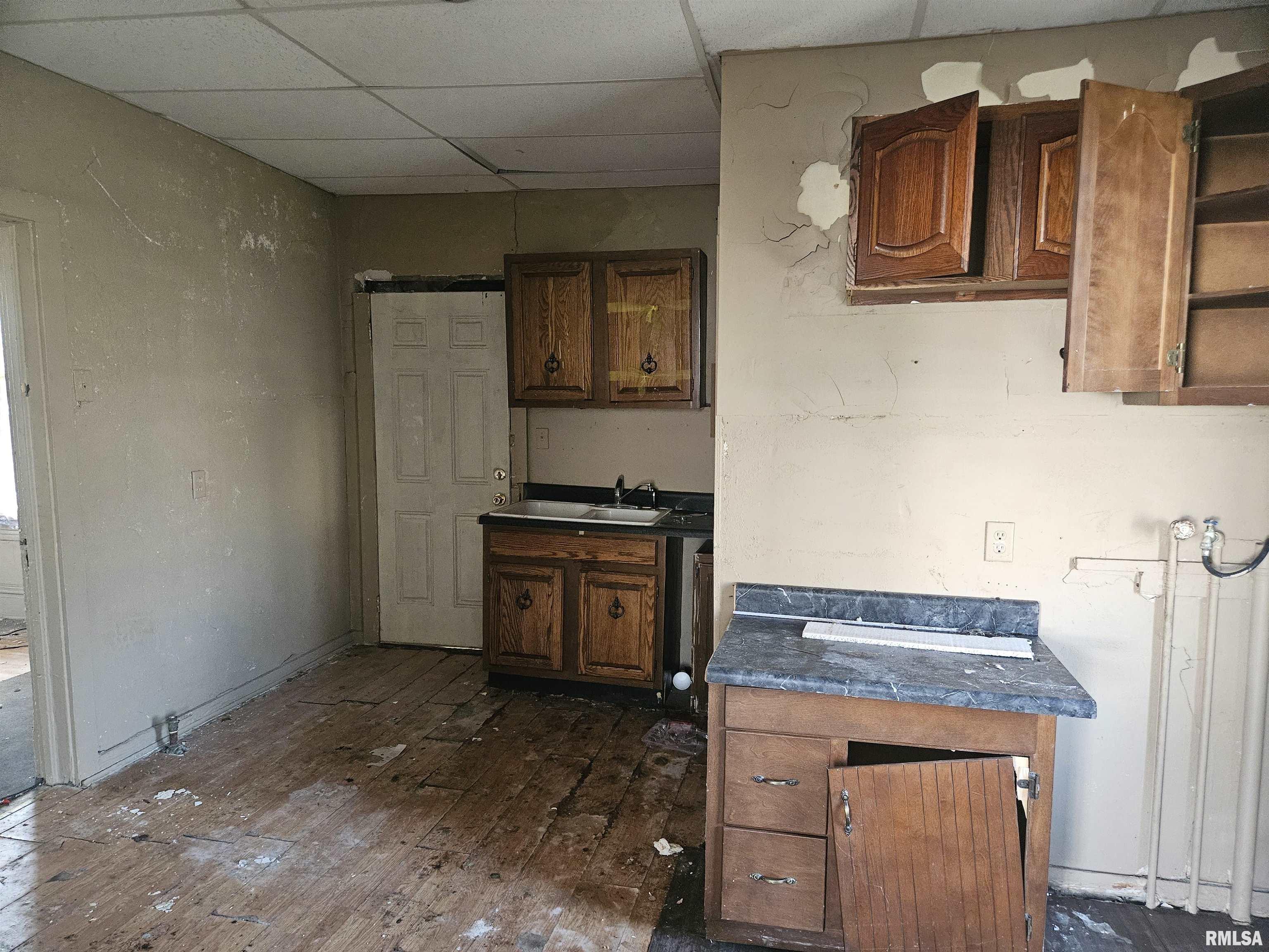 123 S Saratoga Street, Peoria, Illinois image 8