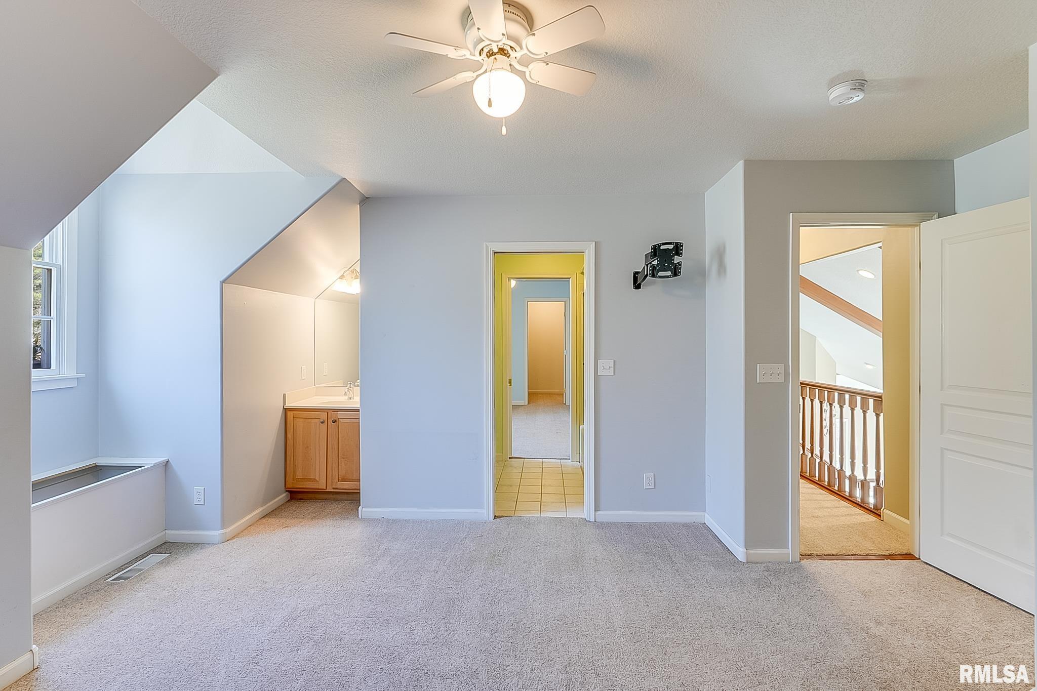 100 W Windflower Way, Dunlap, Illinois image 47