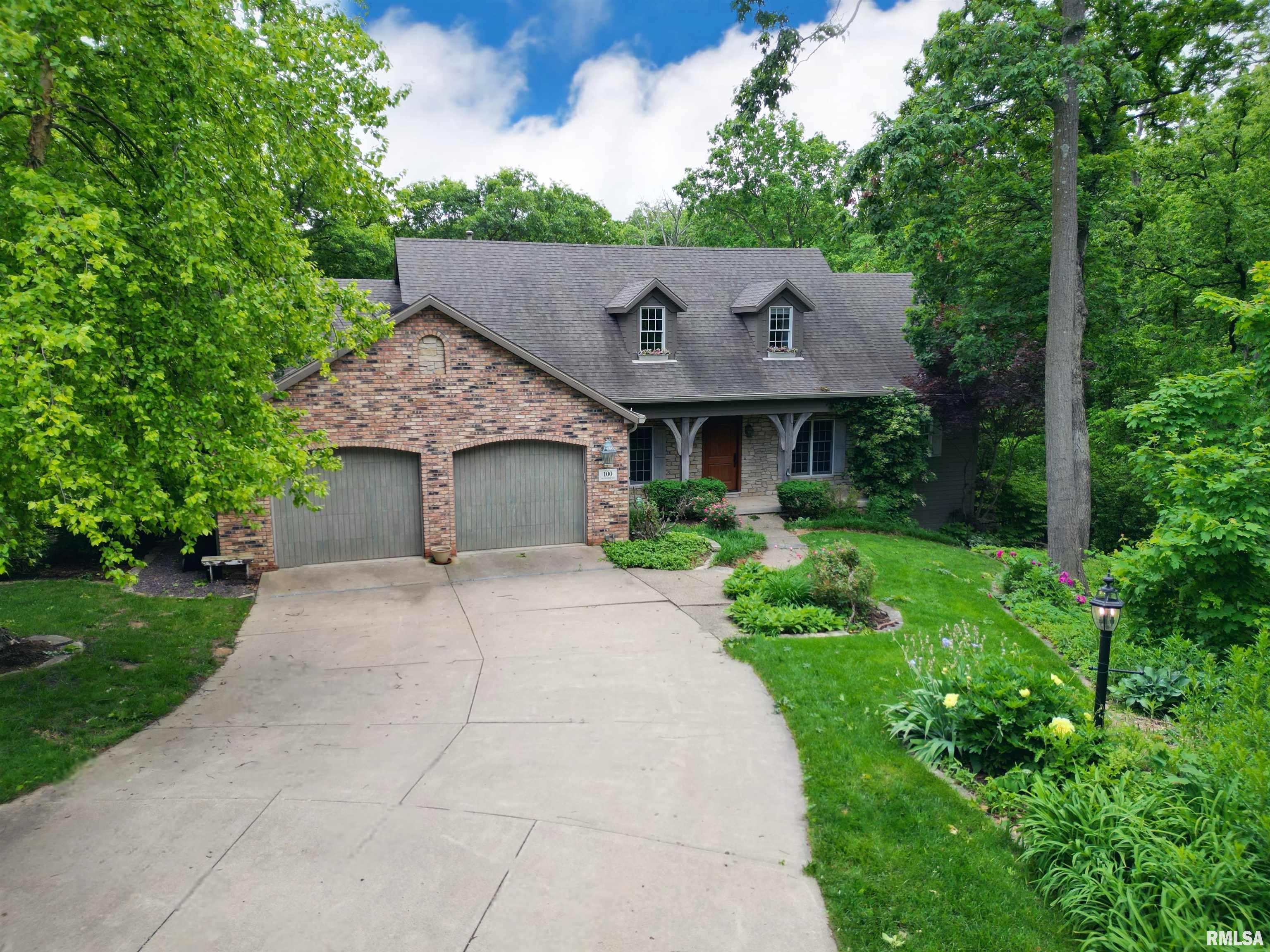 100 W Windflower Way, Dunlap, Illinois image 1