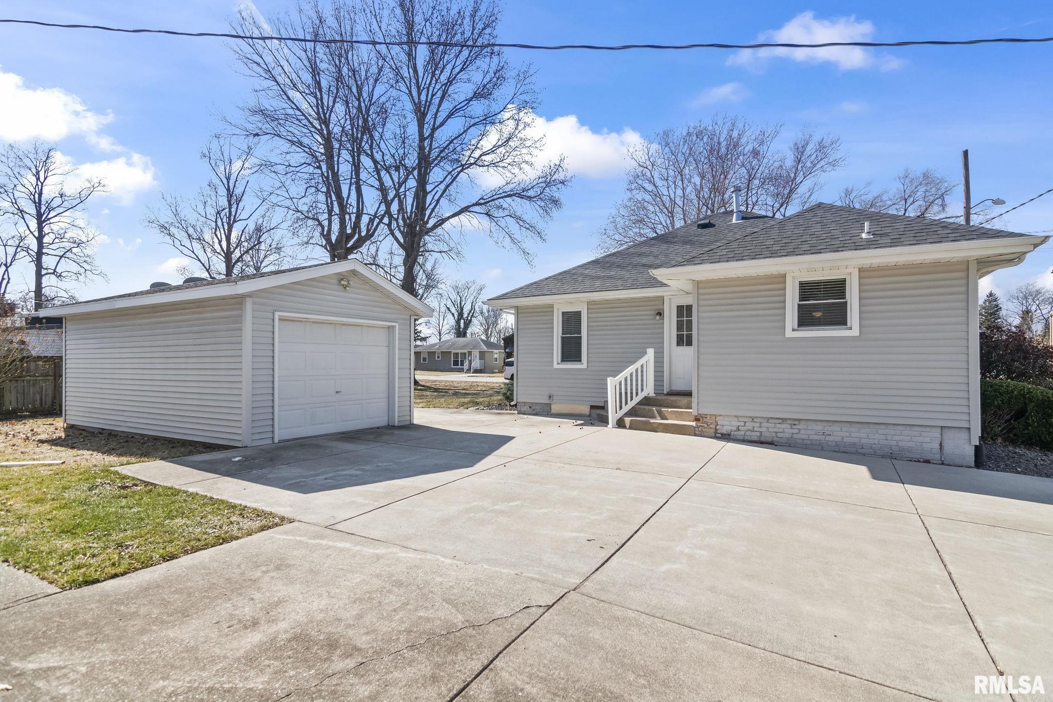 3300 S 4th Street, Springfield, Illinois image 29