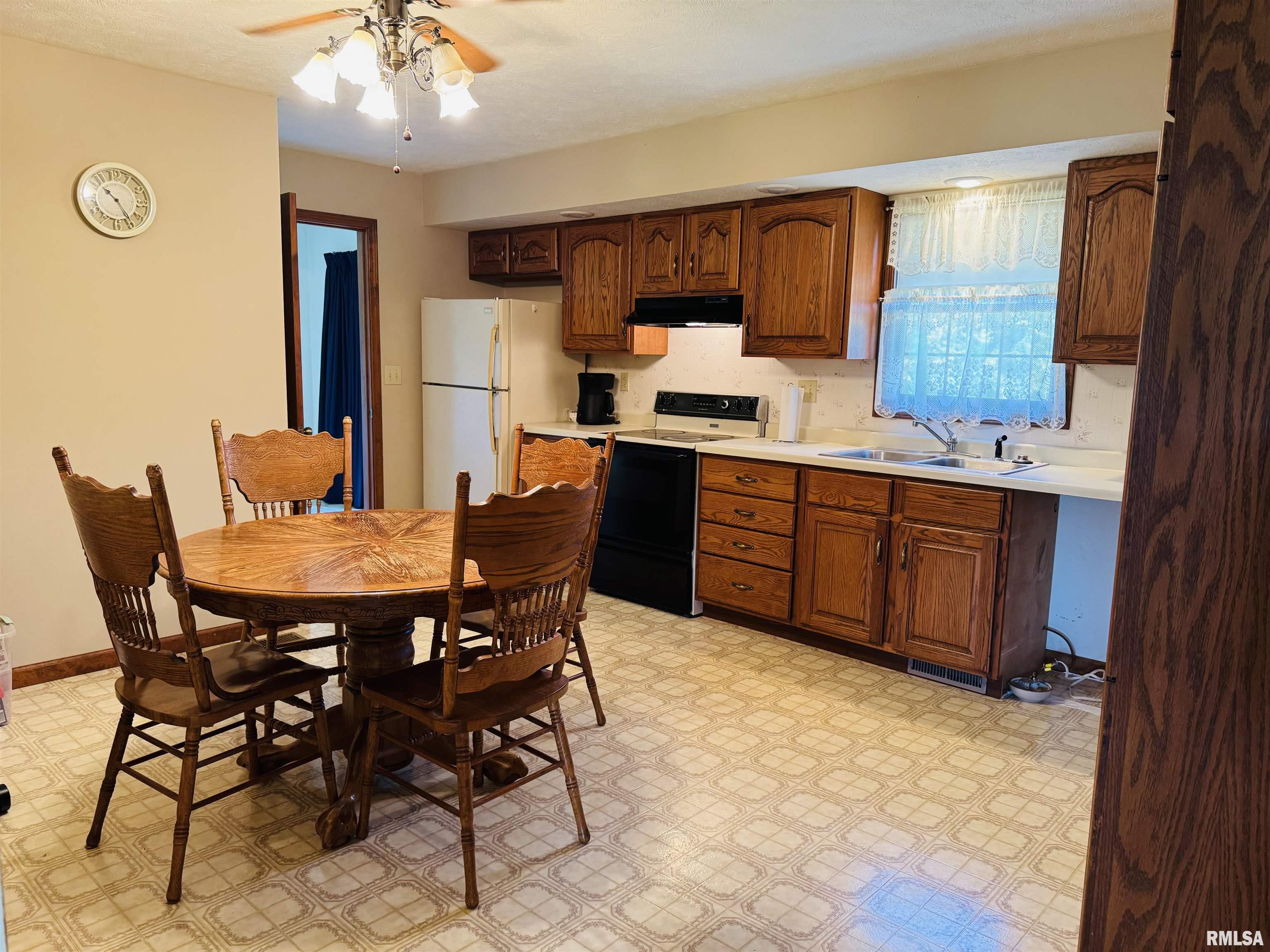 3685 Lick Creek Road, Anna, Illinois image 20