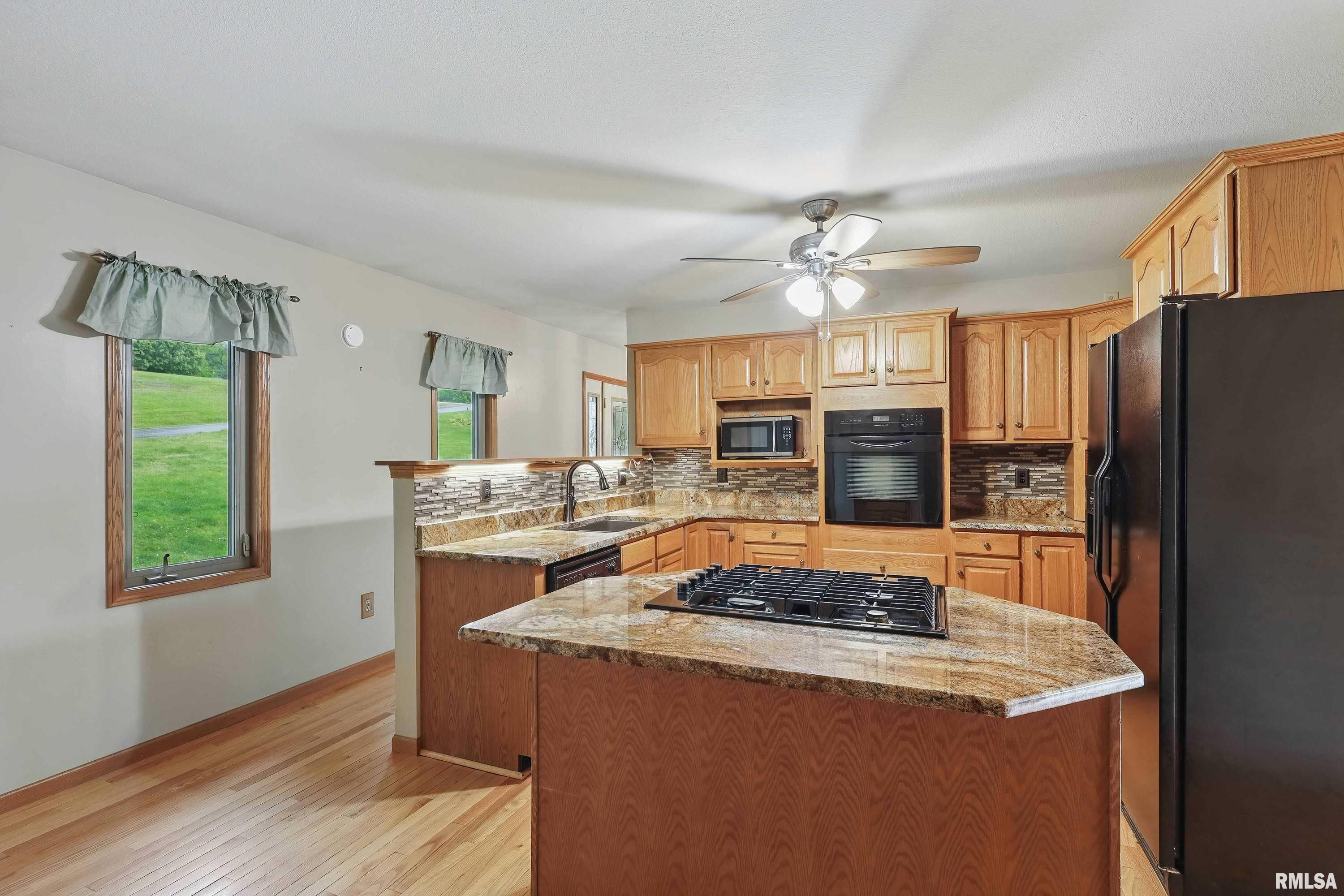 1244 Island View Drive, Sherrard, Illinois image 18