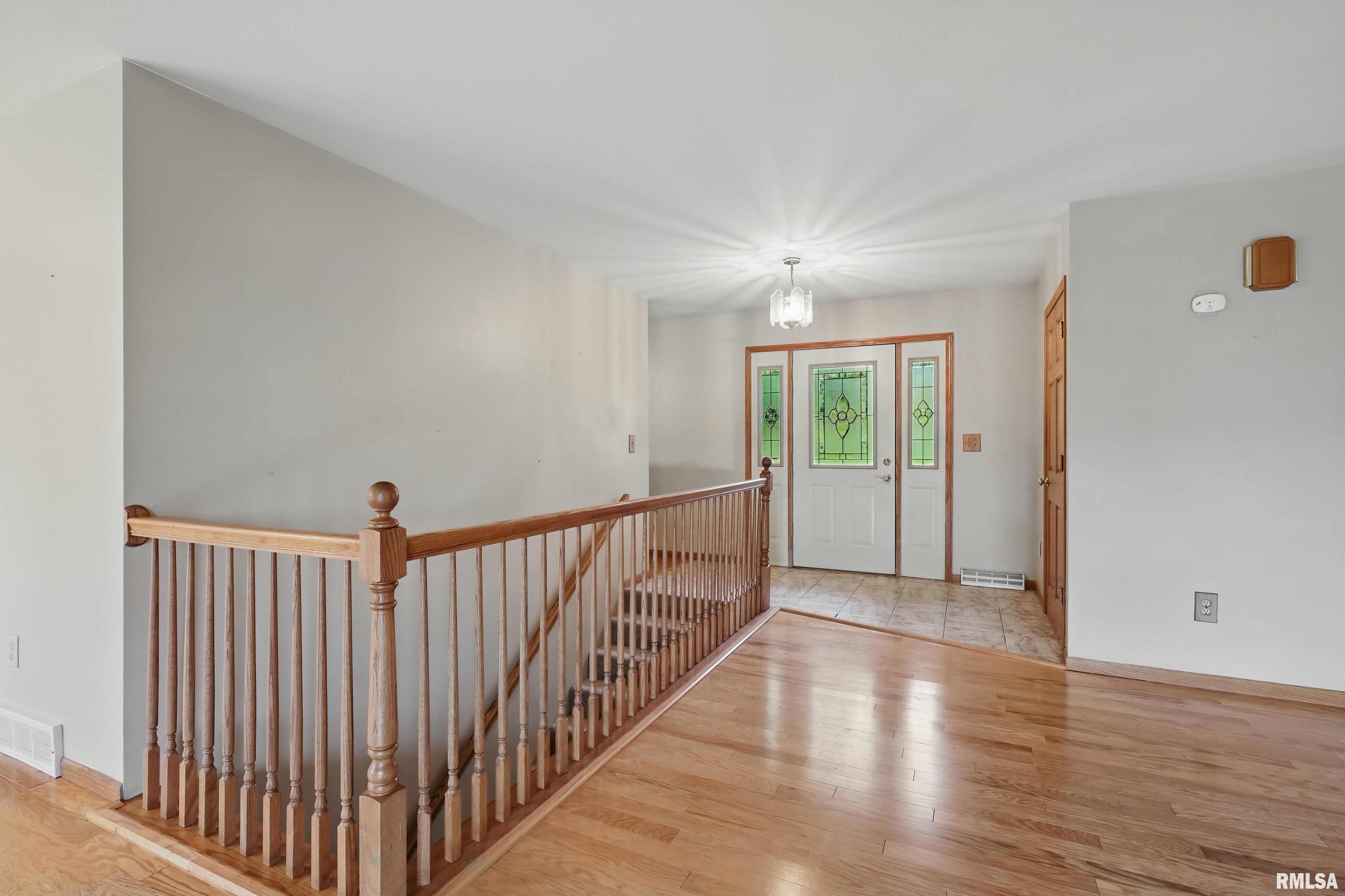 1244 Island View Drive, Sherrard, Illinois image 11