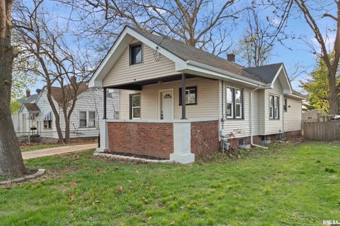 Photo of 2811 N WISCONSIN Avenue, Peoria, IL 61603 (MLS # PA1265417)