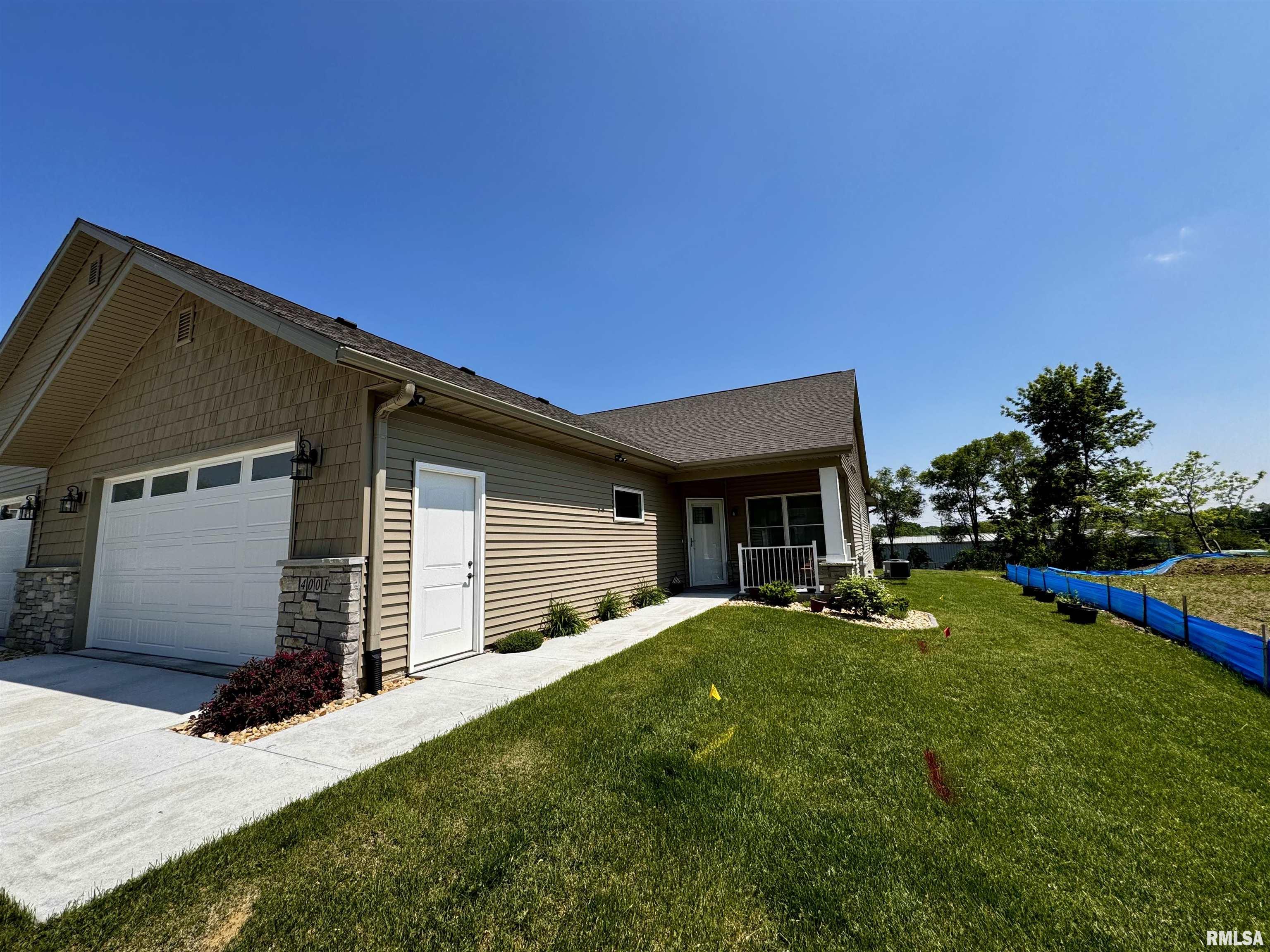 4001 Creek Hill Drive, Bettendorf, Iowa image 4