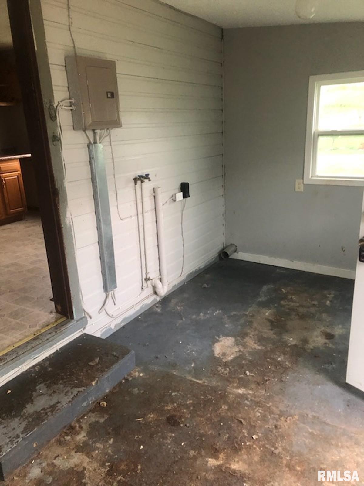 312 W York Street, Camp Point, Illinois image 7