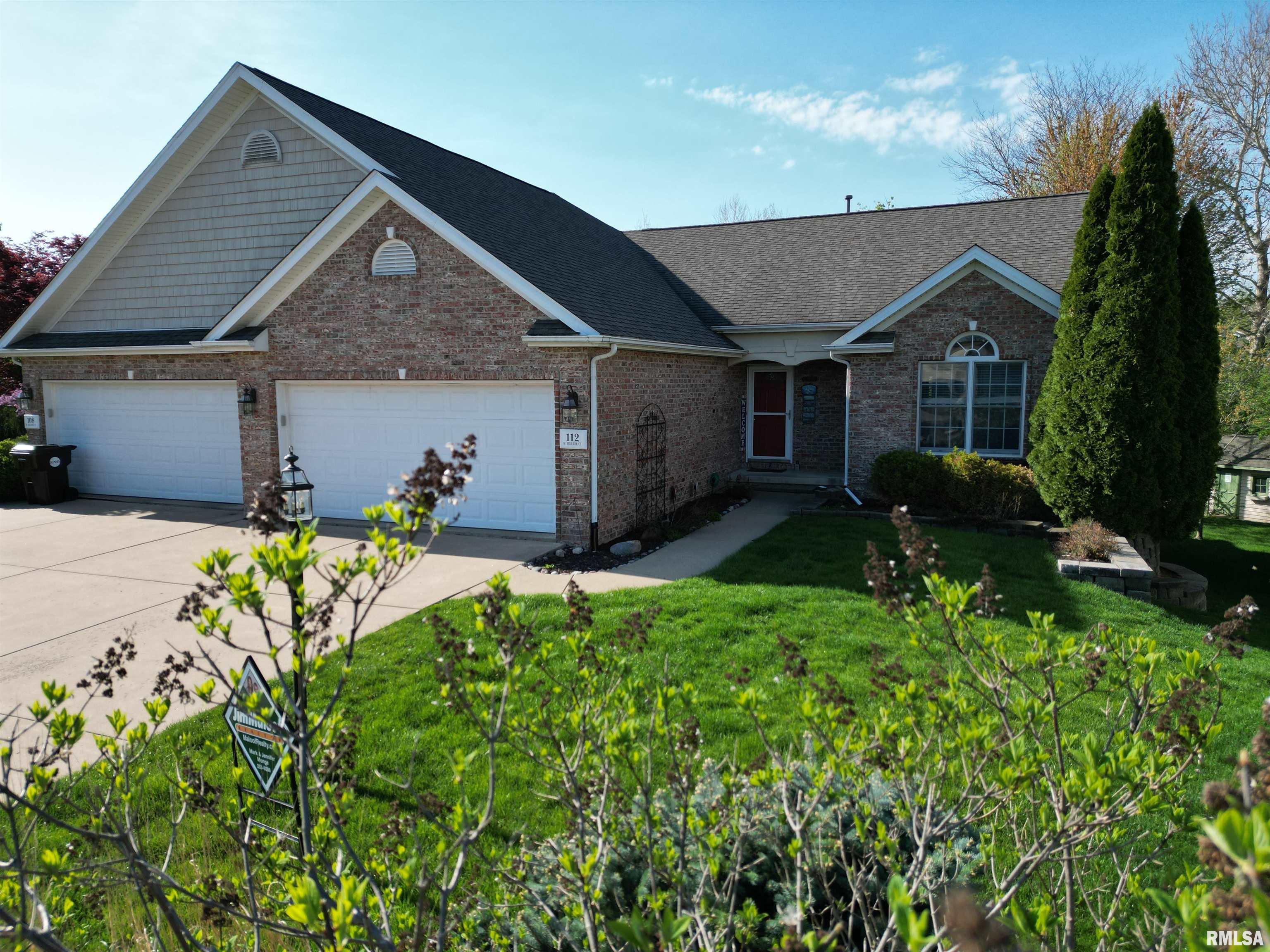 112 W Hillside Court, Dunlap, Illinois image 1