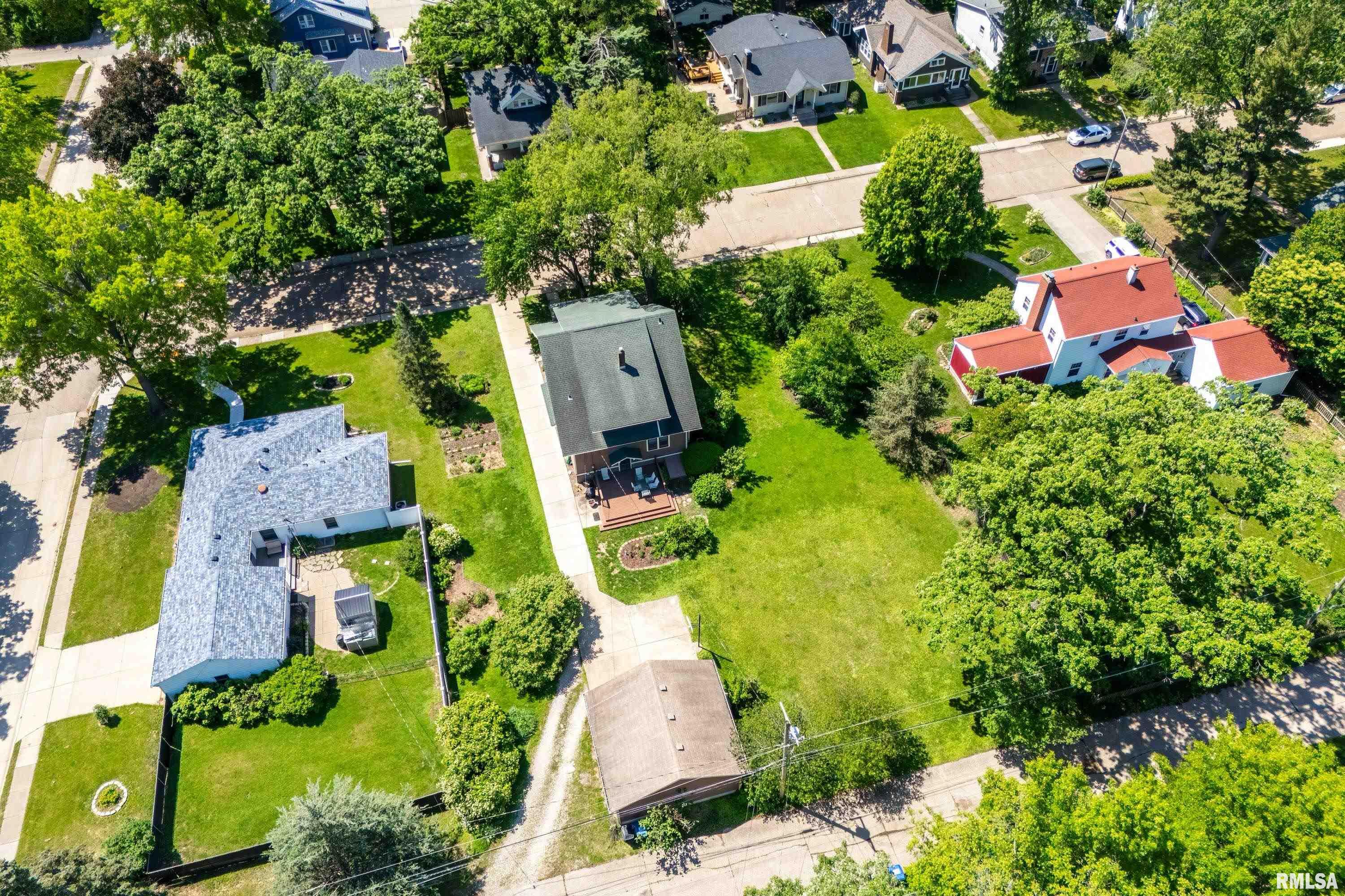 924 Brown Street, Bettendorf, Iowa image 45