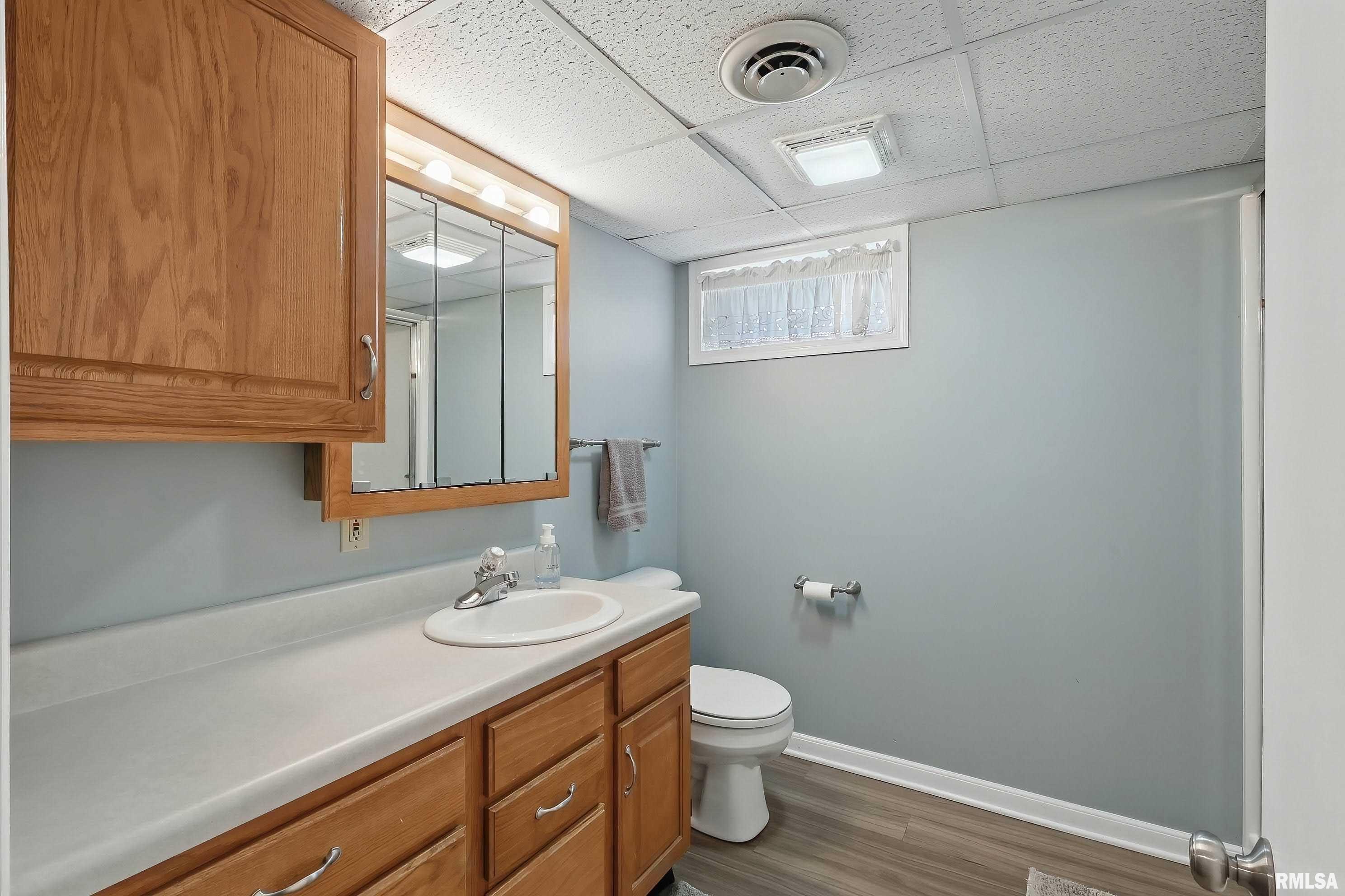924 Brown Street, Bettendorf, Iowa image 33