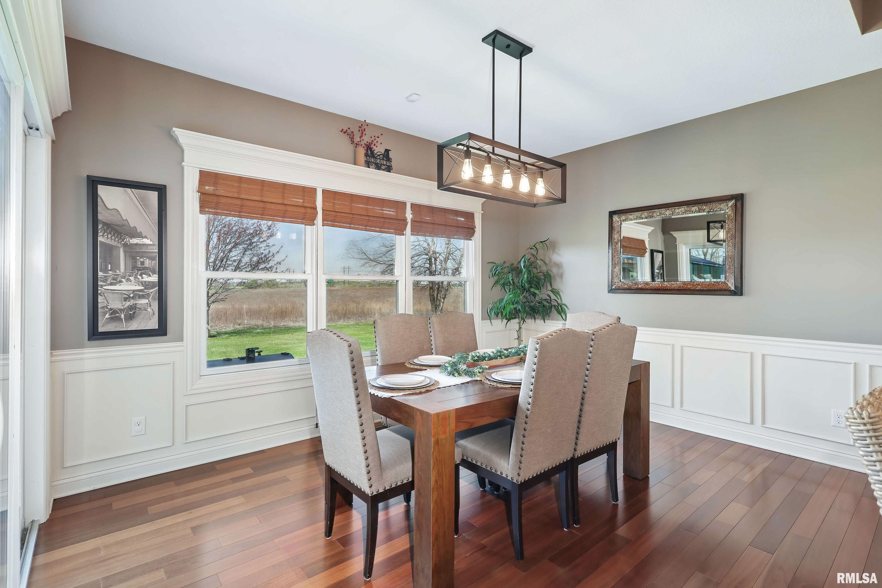 6438 Whispering Pine Drive, Davenport, Iowa image 18